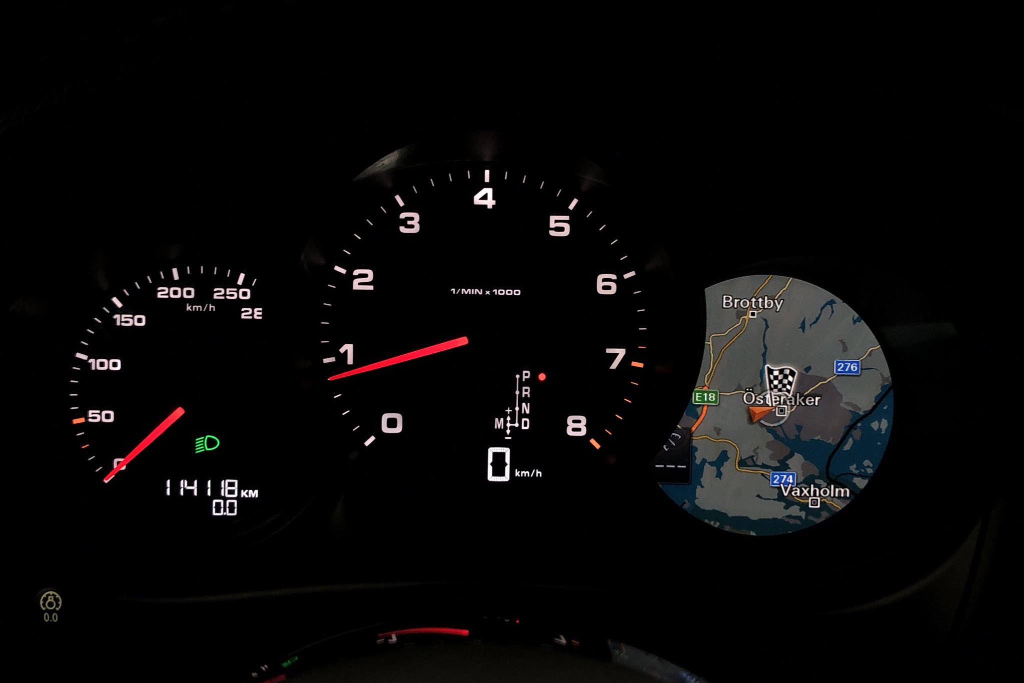 Porsche Macan 2.0 (252hk) - 11 412 mil - Automat - vit - 2017