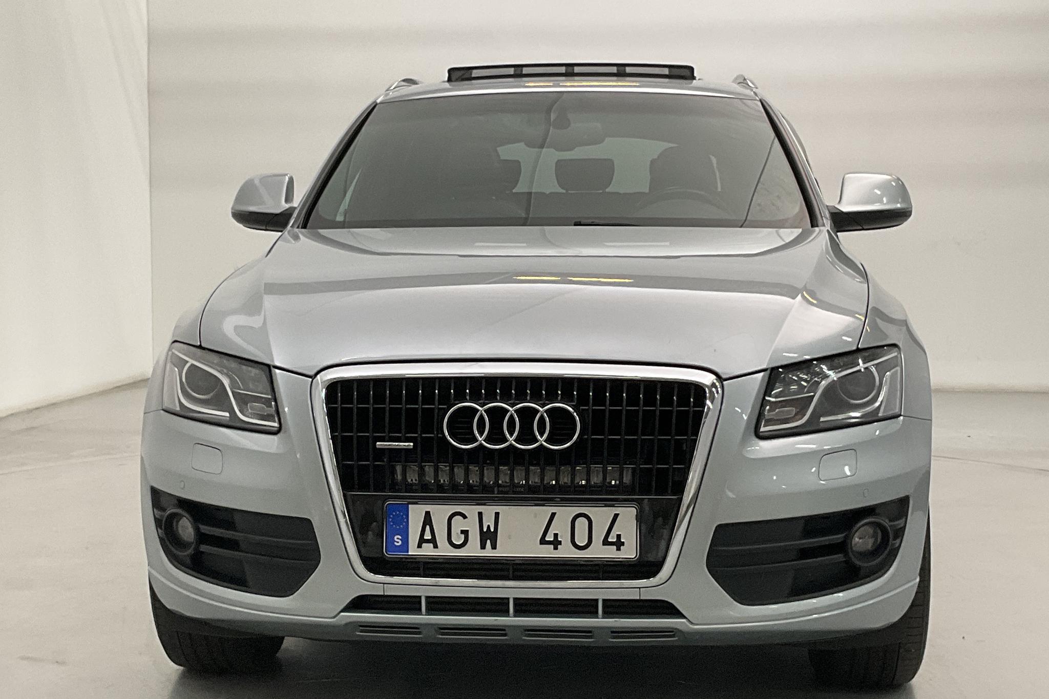 Audi Q5 2.0 TFSI hybrid quattro (245hk) - 203 000 km - Automatic - silver - 2012