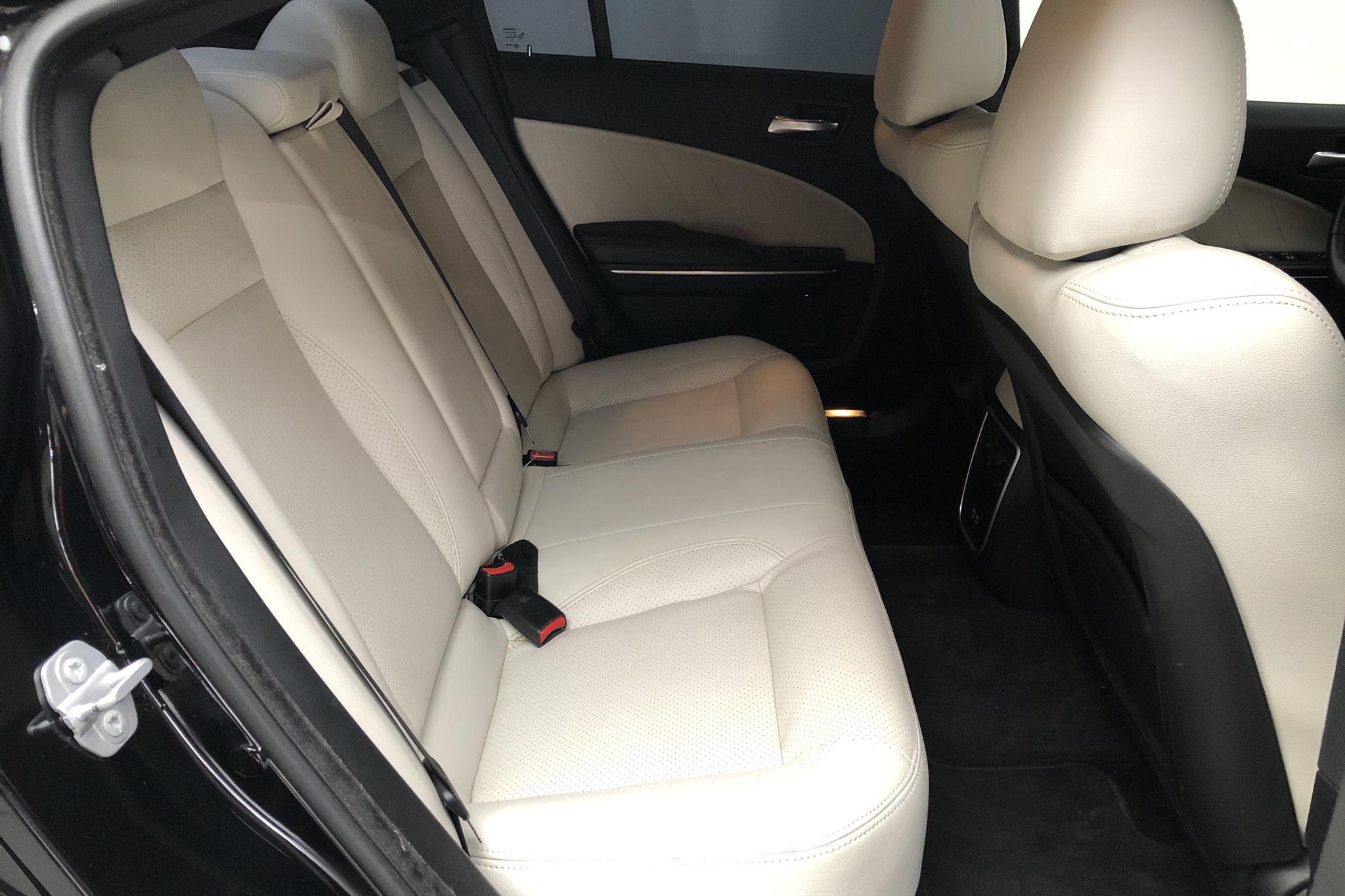 Dodge Charger 3.6 V6 (309hk) - 5 541 mil - Automat - svart - 2018