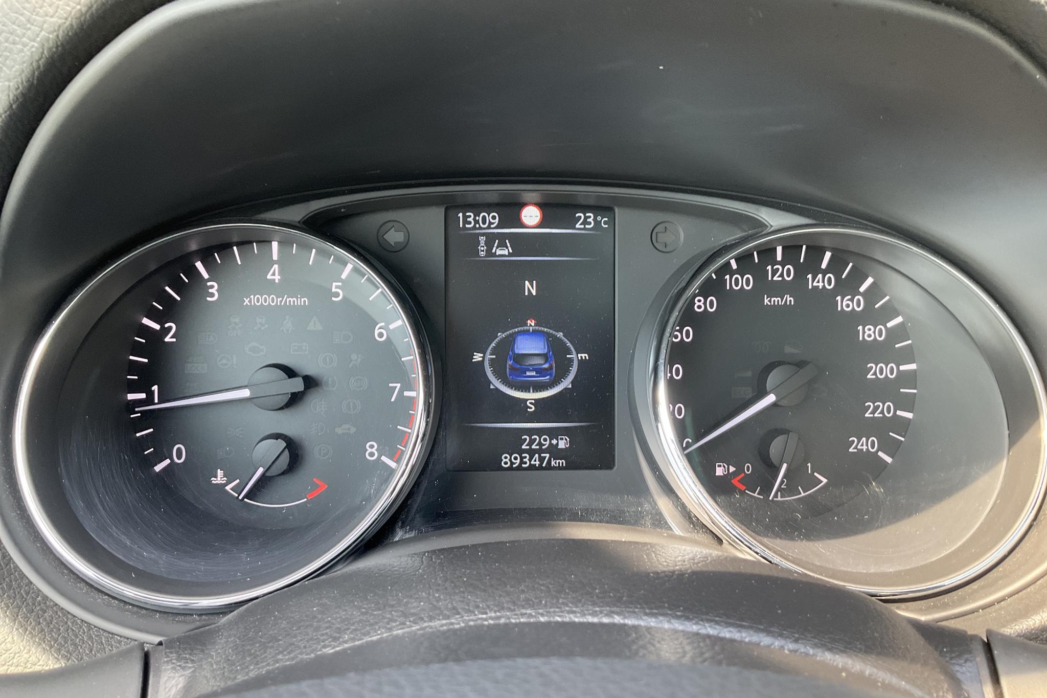 Nissan Qashqai 1.2 (115hk) - 89 350 km - Manual - blue - 2017