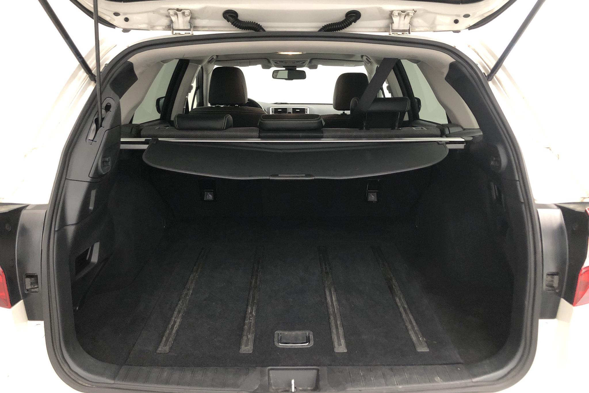 Subaru Outback 2.5i 4WD (173hk) - 132 710 km - Automatic - white - 2019