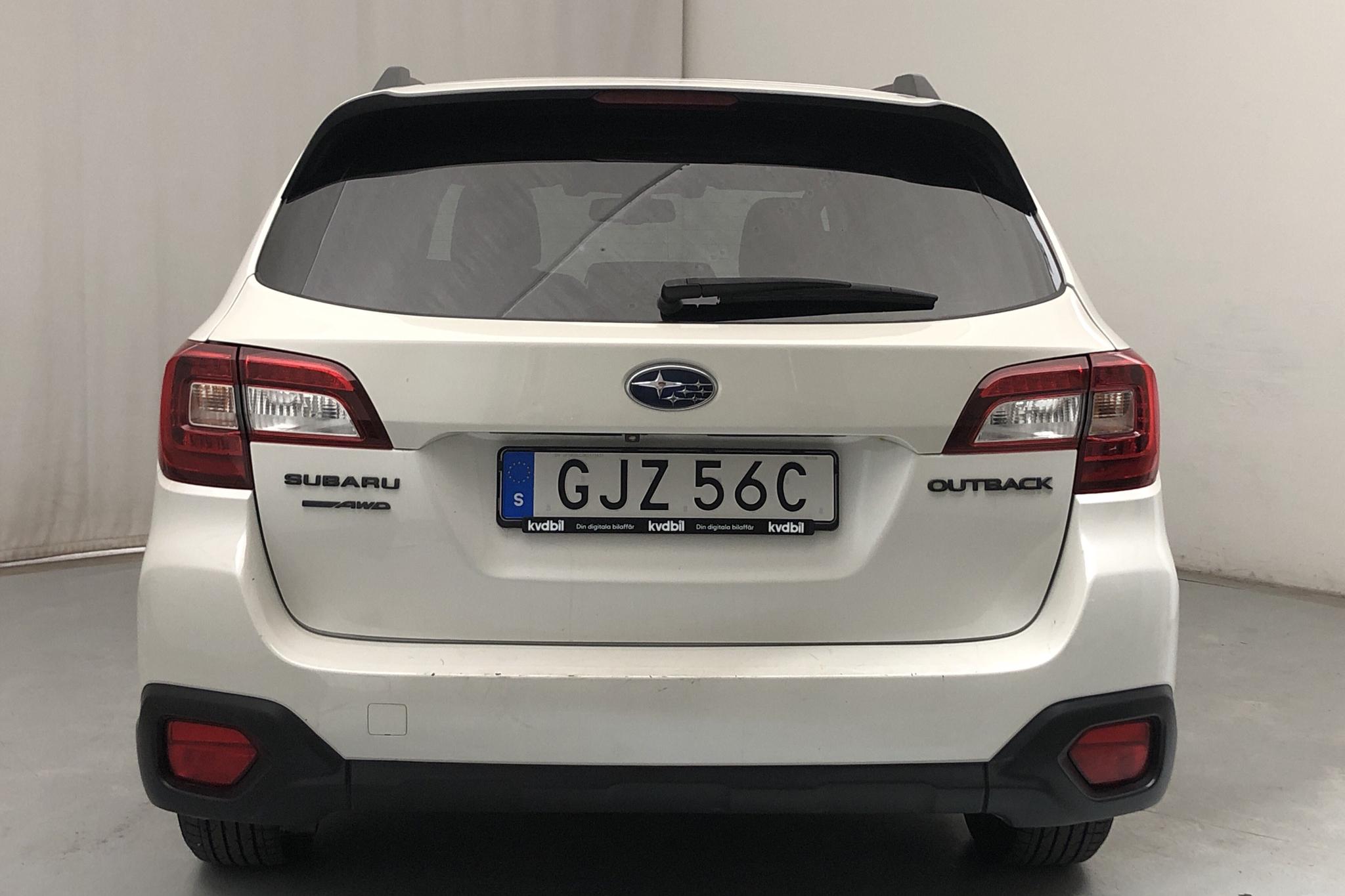Subaru Outback 2.5i 4WD (173hk) - 132 710 km - Automatic - white - 2019