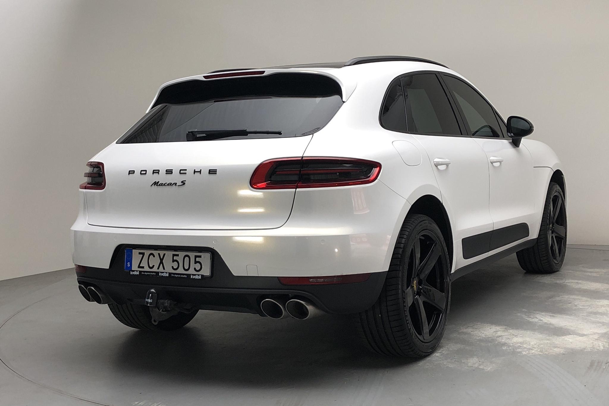 Porsche Macan 3.0 S Diesel (258hk) - 6 743 mil - Automat - svart - 2018