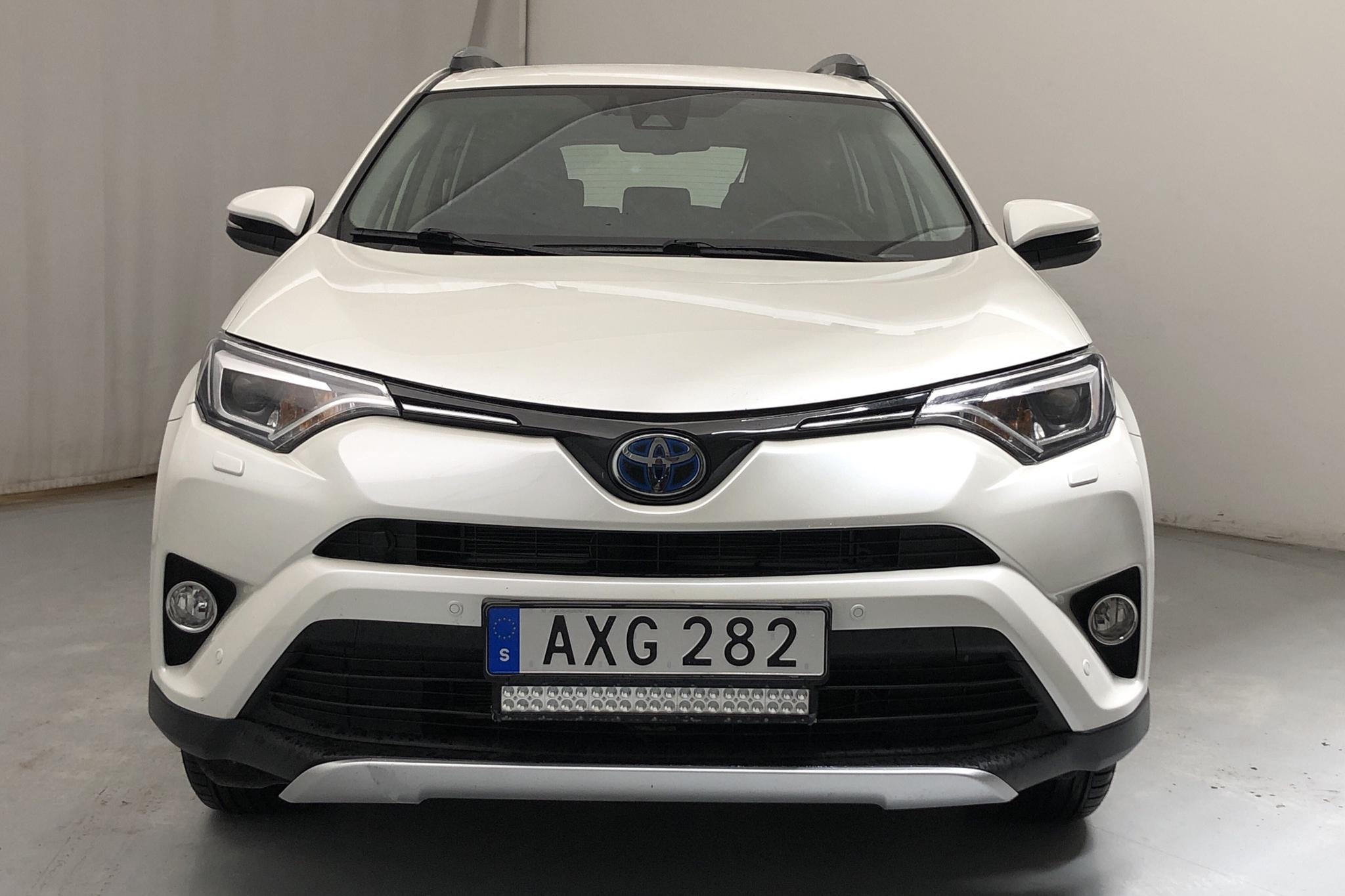 Toyota RAV4 2.5 HSD AWD (197hk) - 193 620 km - Automatic - white - 2017