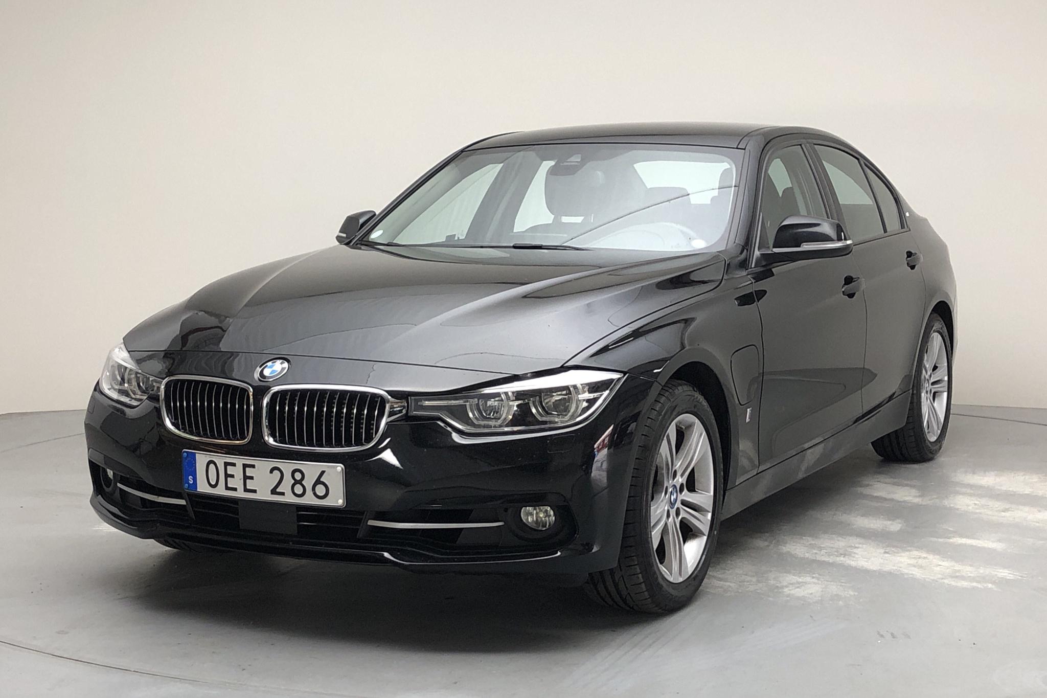 BMW 330e Sedan, F30 (252hk) - 9 011 mil - Automat - svart - 2017