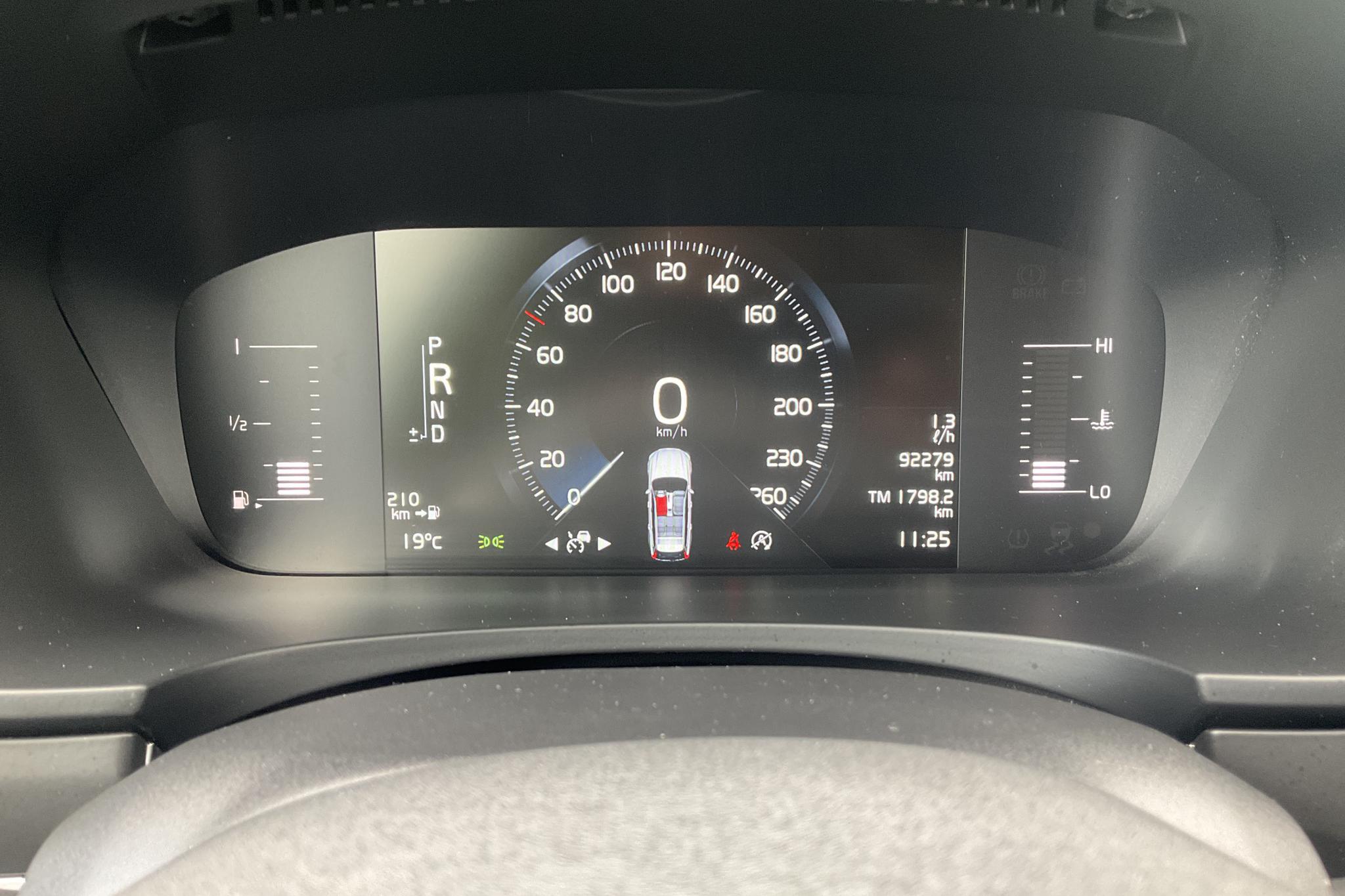 Volvo V90 D4 Cross Country AWD (190hk) - 92 290 km - Automatic - black - 2018