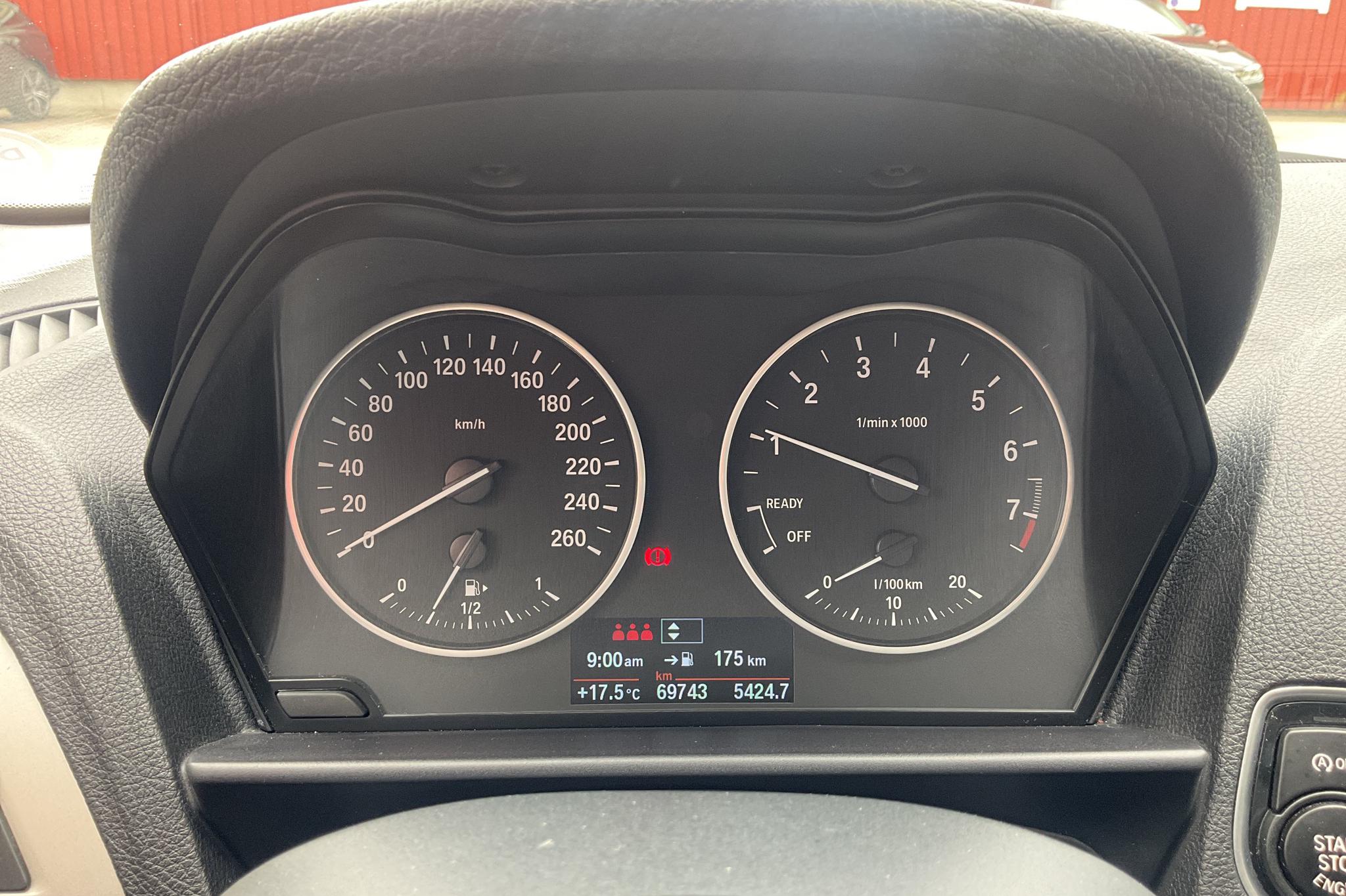 BMW 118i 5dr, F20 (136hk) - 69 740 km - Manual - black - 2017