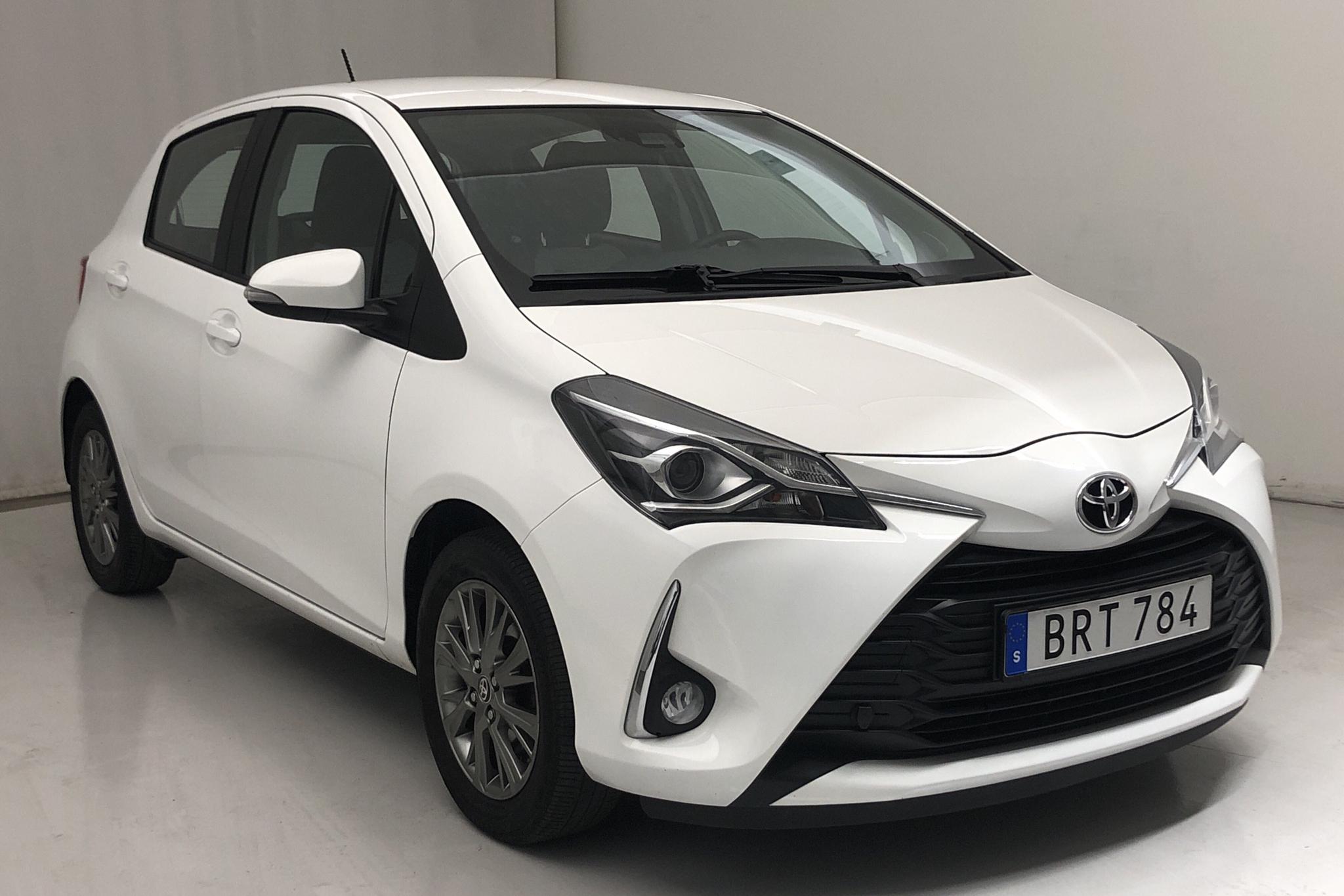 Toyota Yaris 1.5 5dr (111hk) - 5 944 mil - Manuell - vit - 2019