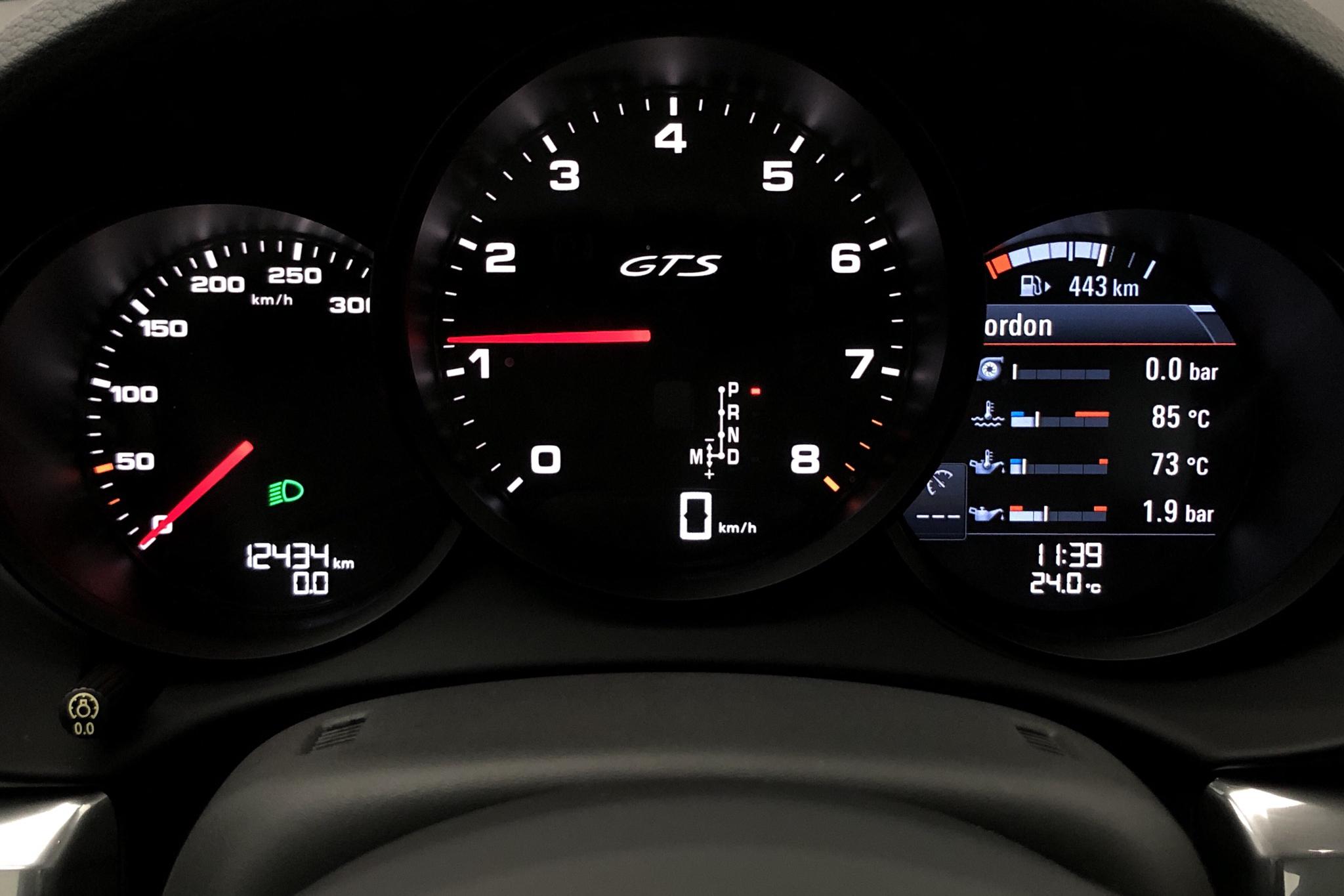 Porsche 718 Cayman GTS (365hk) - 1 244 mil - Automat - svart - 2019