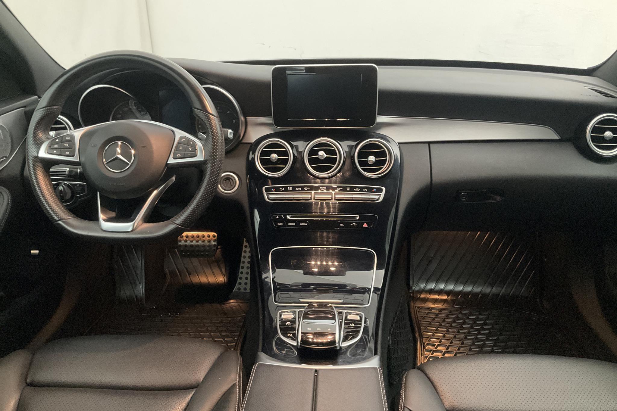 Mercedes C 220 d 4MATIC W205 (170hk) - 7 497 mil - Automat - silver - 2016