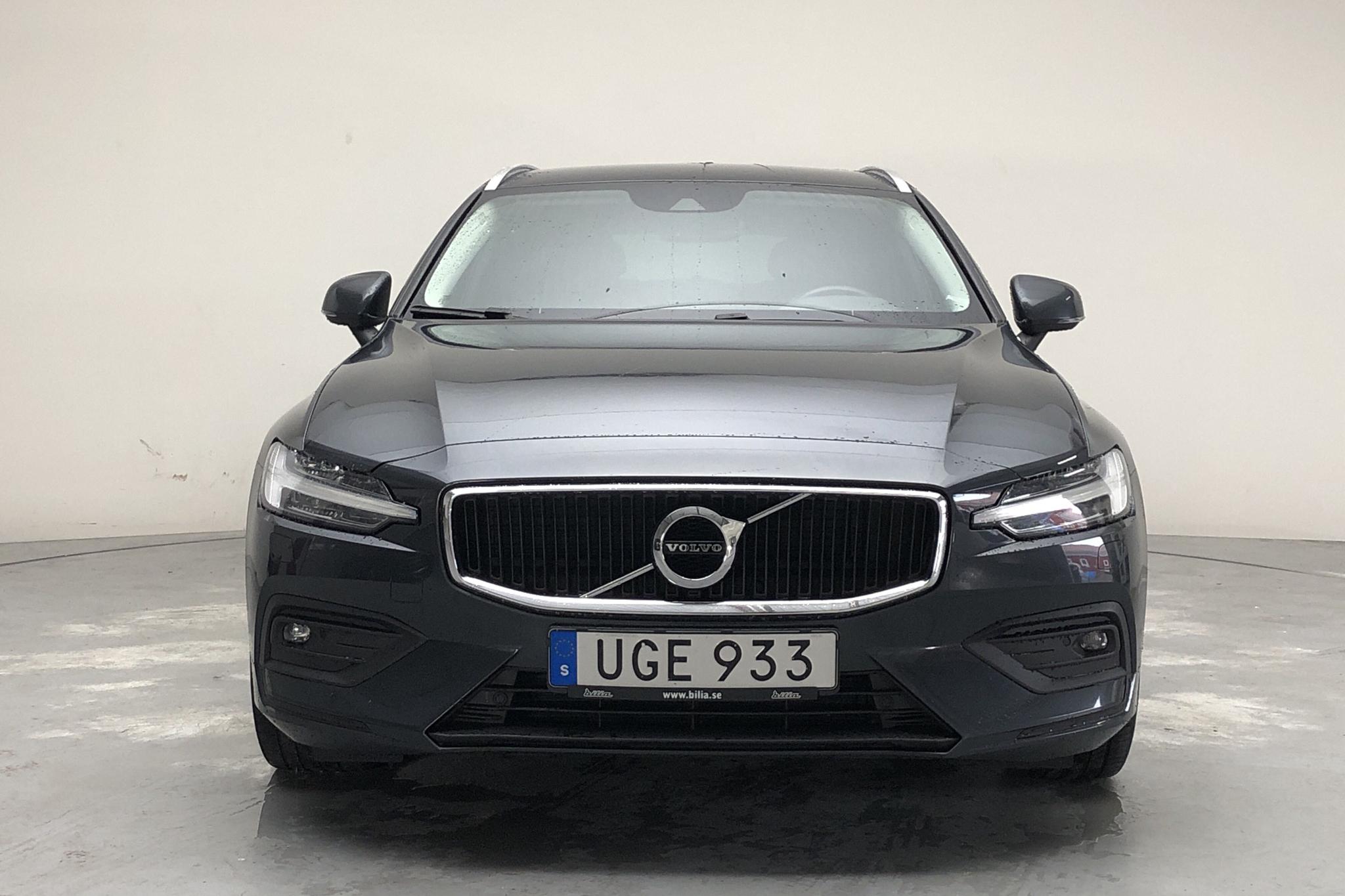 Volvo V60 D4 (190hk) - 10 489 mil - Automat - grå - 2019