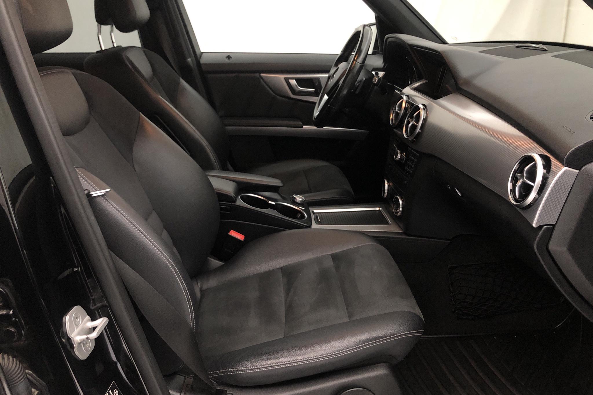 Mercedes GLK 220 CDI 4MATIC X204 (170hk) - 251 500 km - Automatic - black - 2015