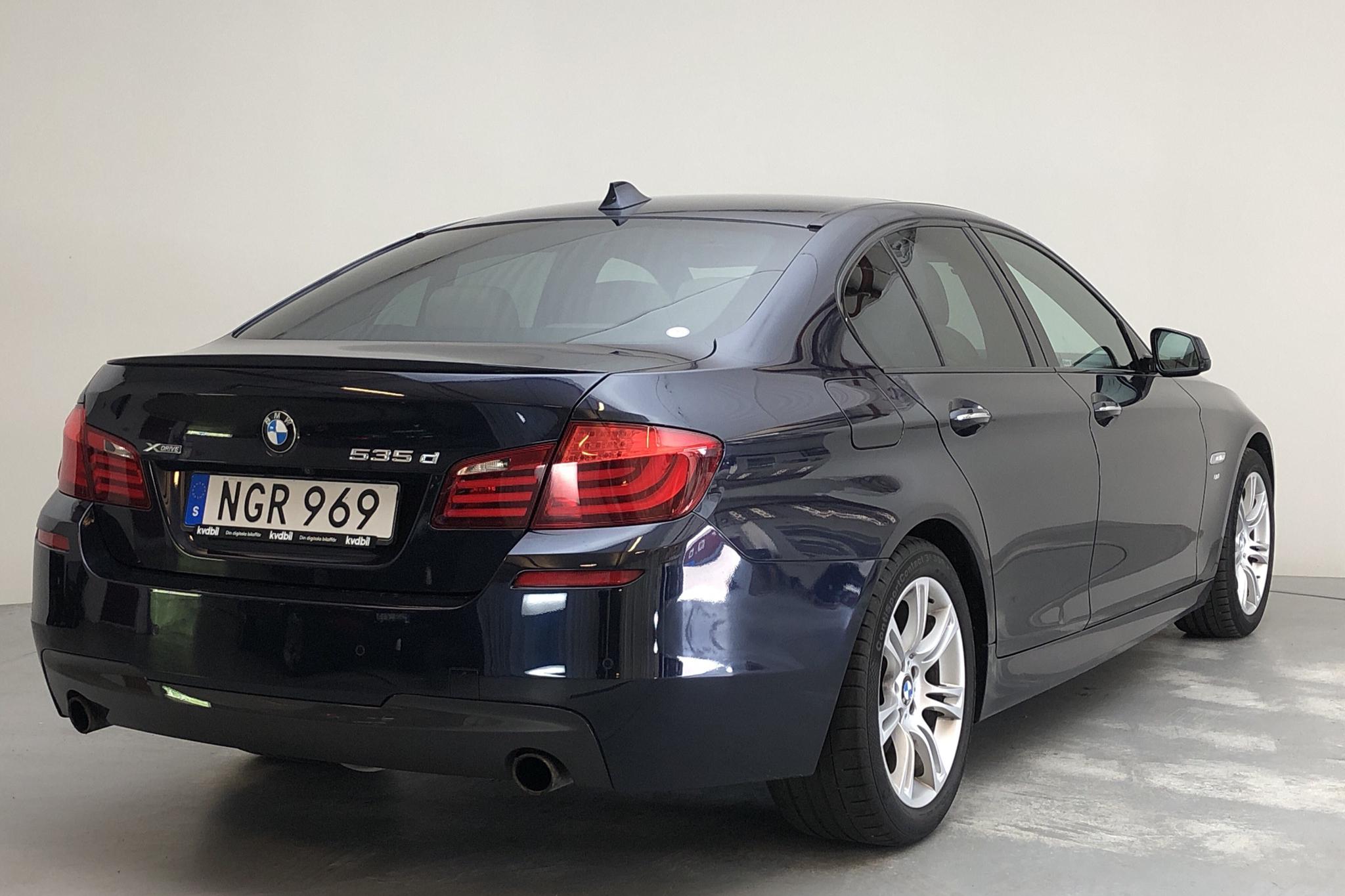 BMW 535d xDrive Sedan, F10 (313hk) - 29 177 mil - Automat - blå - 2013