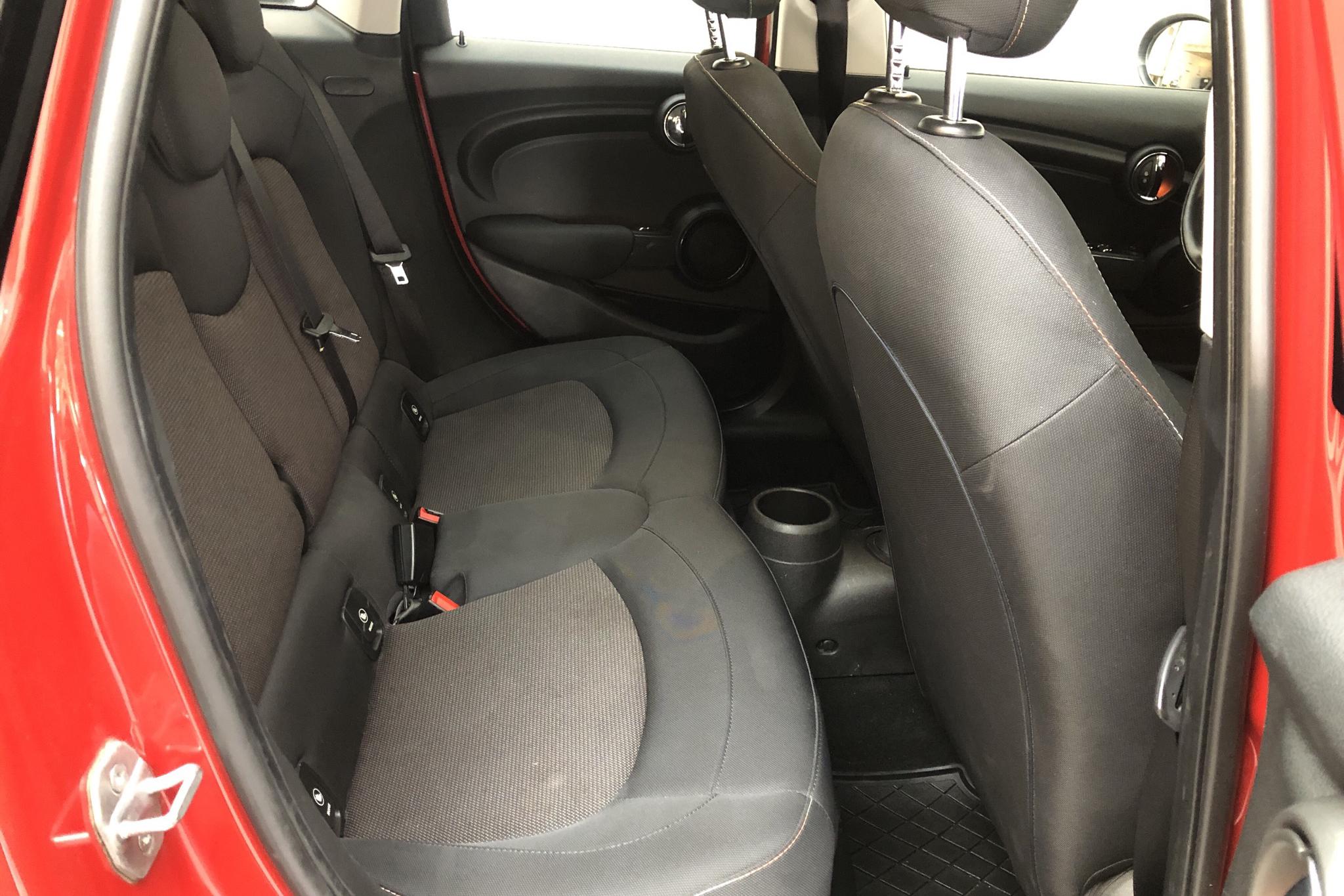 MINI One Hatch 5dr (102hk) - 31 960 km - Manual - red - 2017
