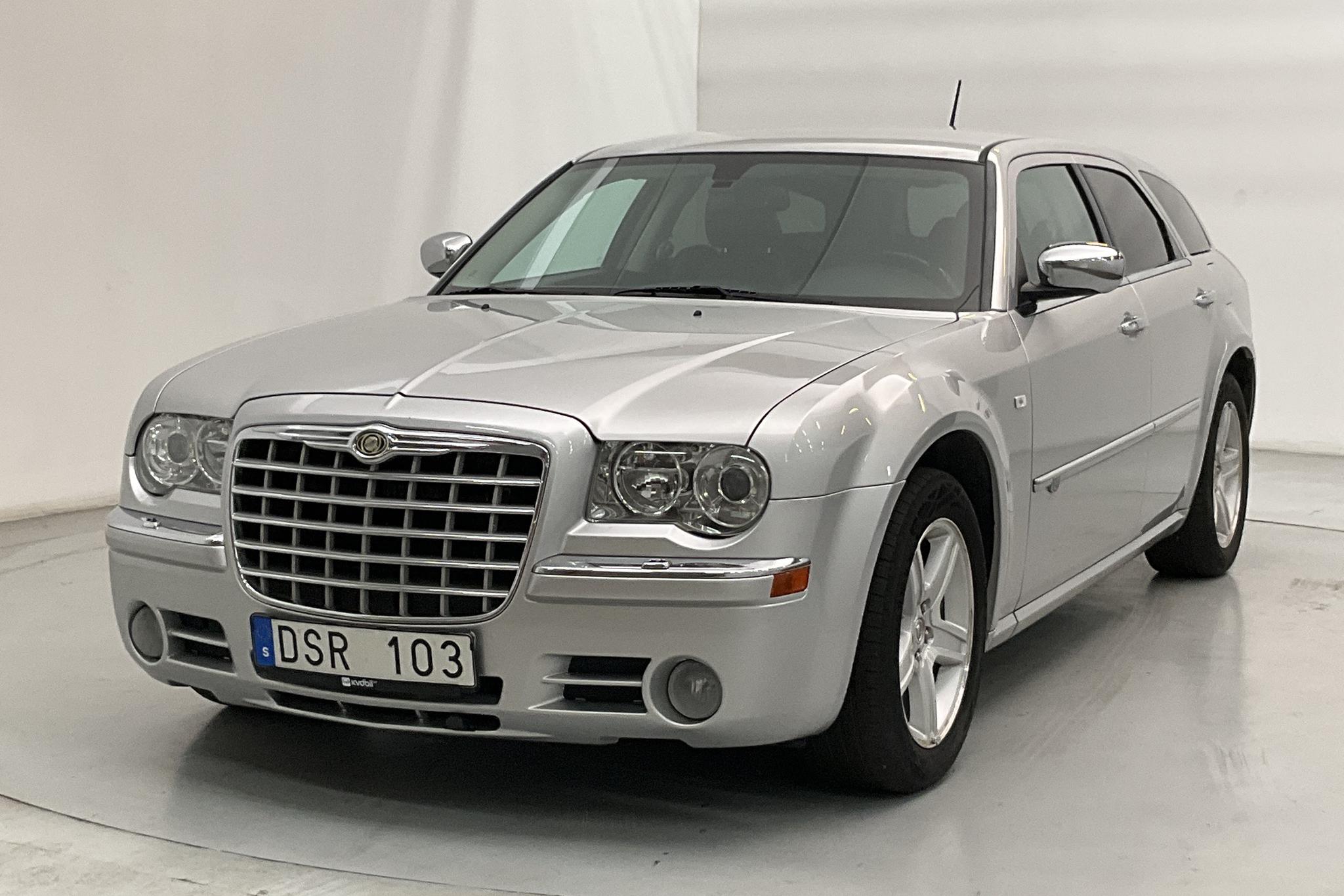 Chrysler 300C 3.0 CRD Touring (218hk) - 169 960 km - Automatic - silver - 2008