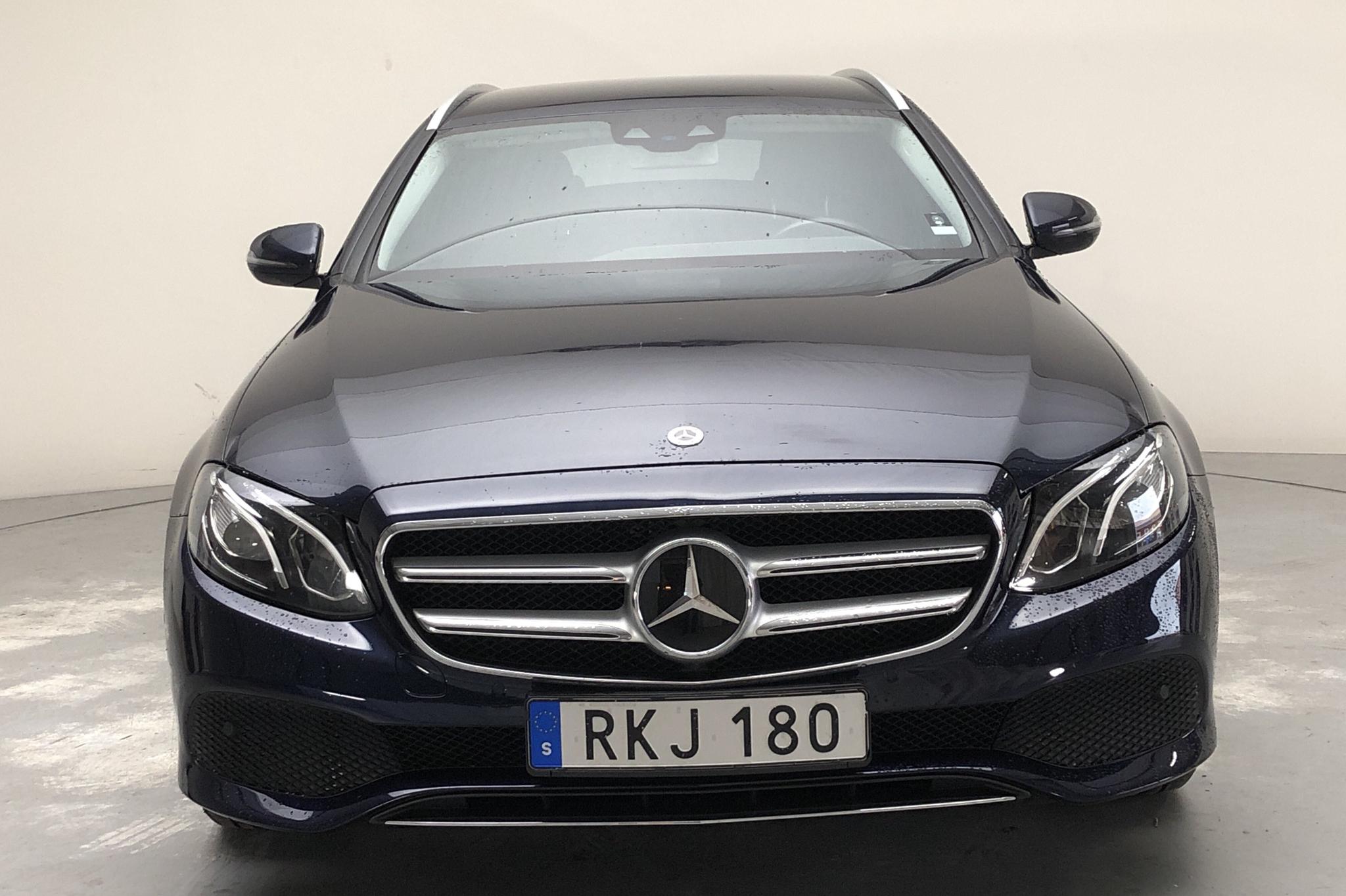 Mercedes E 200 d Kombi S213 (150hk) - 95 480 km - Automatic - Dark Blue - 2017