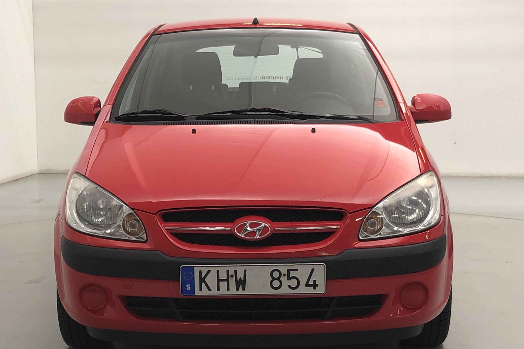 Hyundai Getz 1.4 5dr (97hk) - 10 681 mil - Manuell - röd - 2007