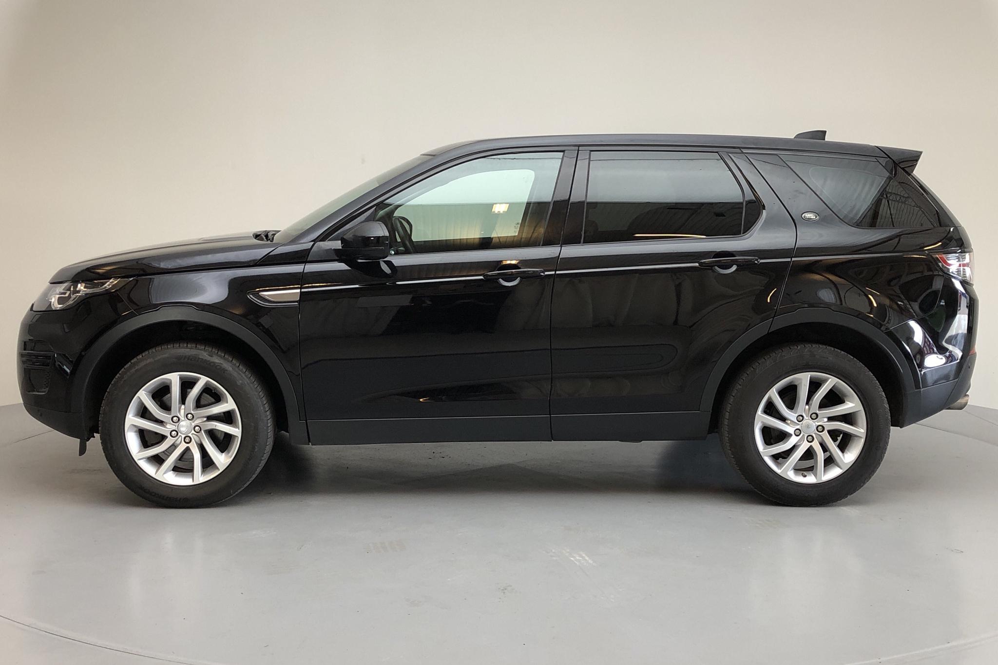 Land Rover Discovery Sport 2.0 TD4 AWD (150hk) - 12 538 mil - Automat - svart - 2019
