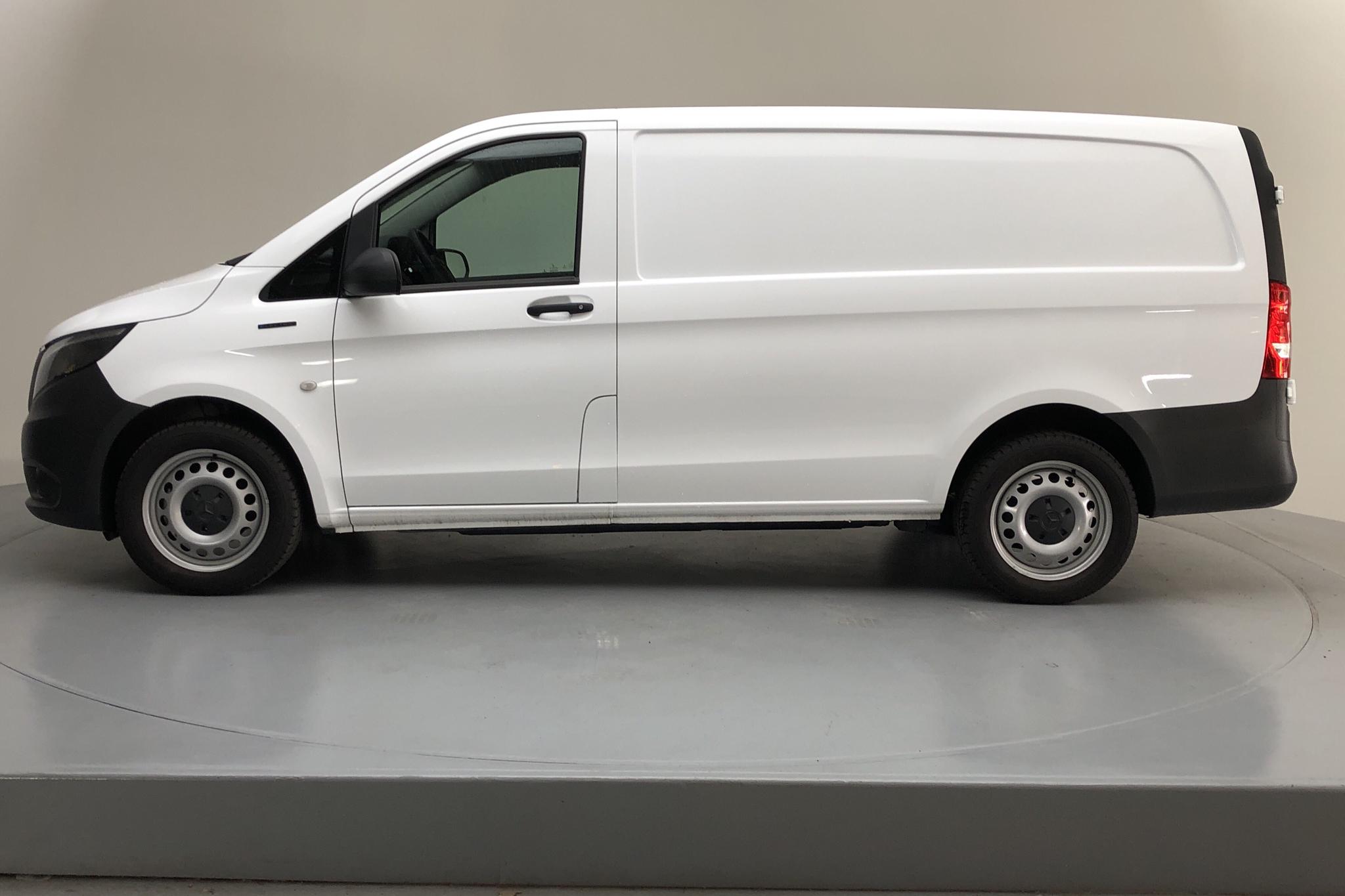Mercedes eVito W640 (116hk) - 4 470 km - Automatic - white - 2020