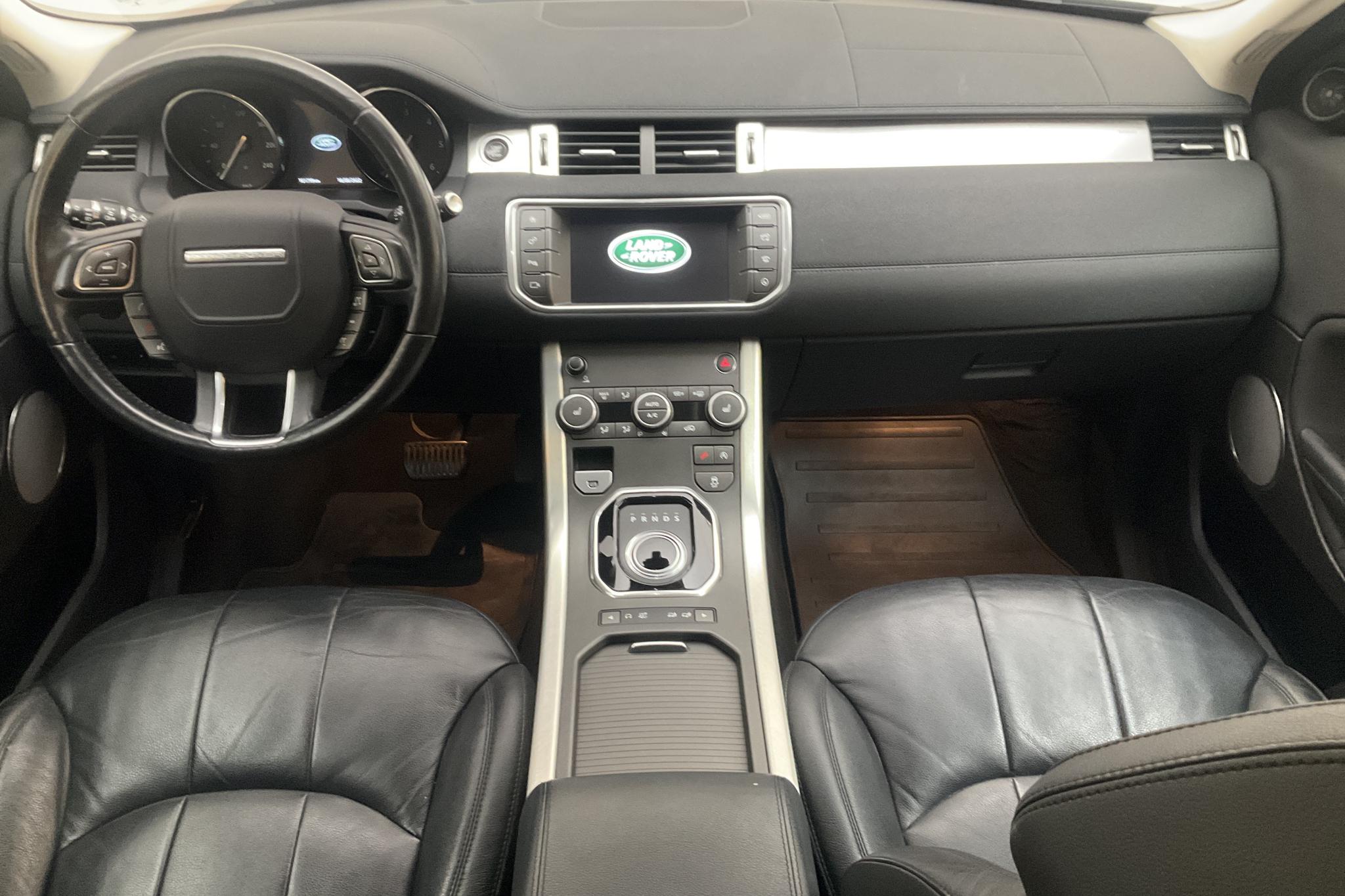 Land Rover Range Rover Evoque 2.0 TD4 AWD 5dr (150hk) - 10 179 mil - Automat - röd - 2016
