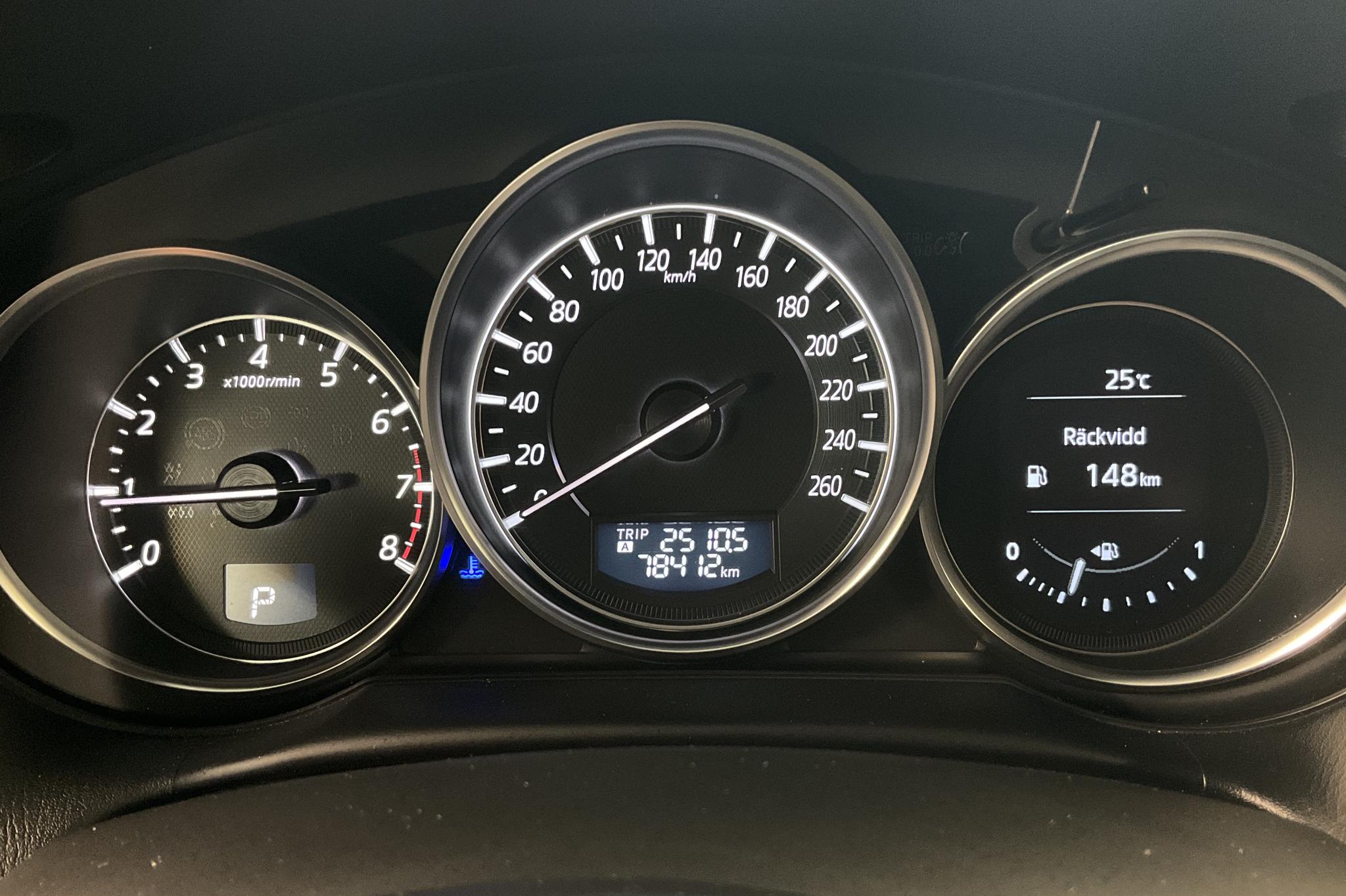 Mazda CX-5 2.0 AWD (160hk) - 7 842 mil - Automat - vit - 2016