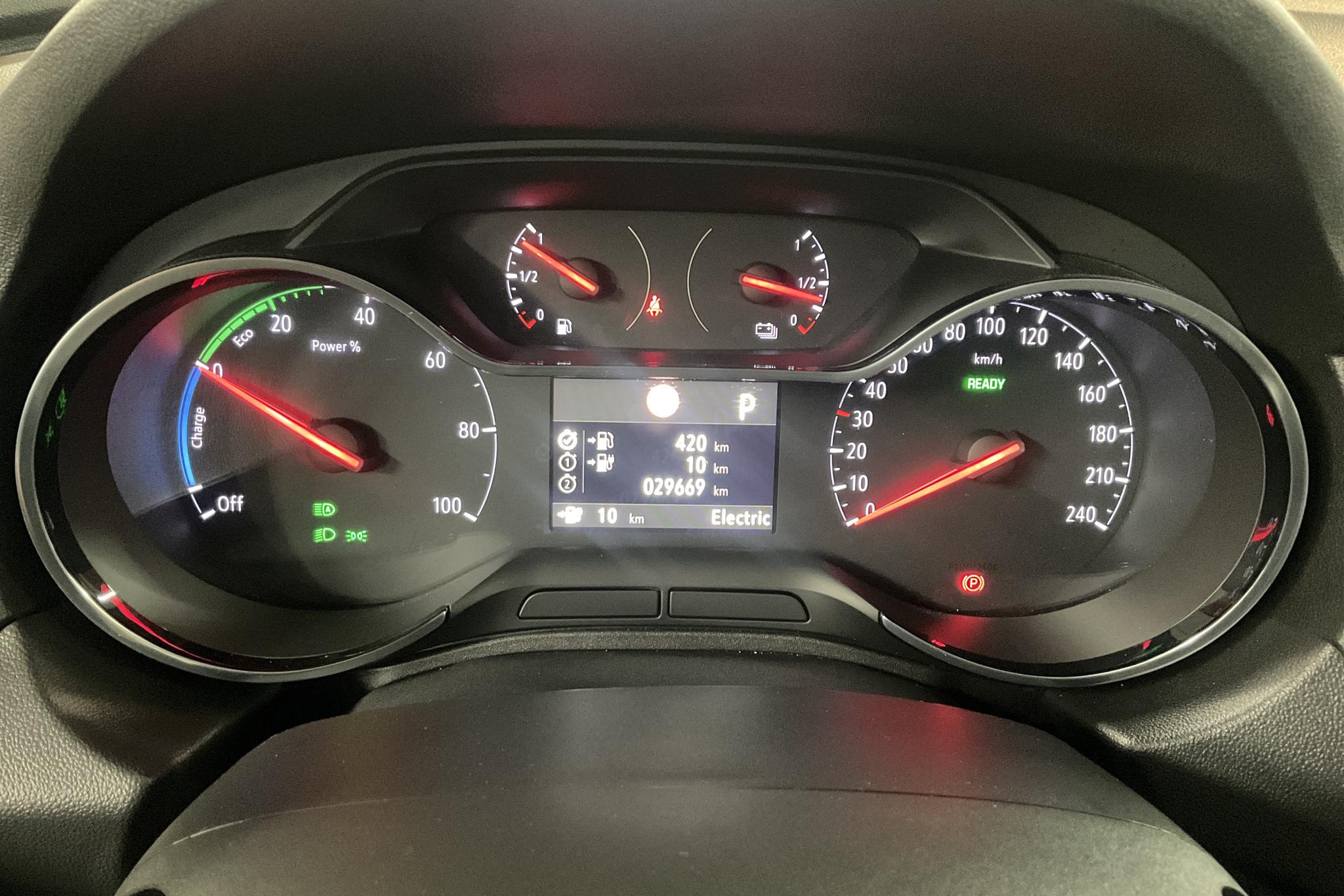 Opel Grandland X 1.6 AWD PHEV (300hk) - 2 967 mil - Automat - röd - 2021