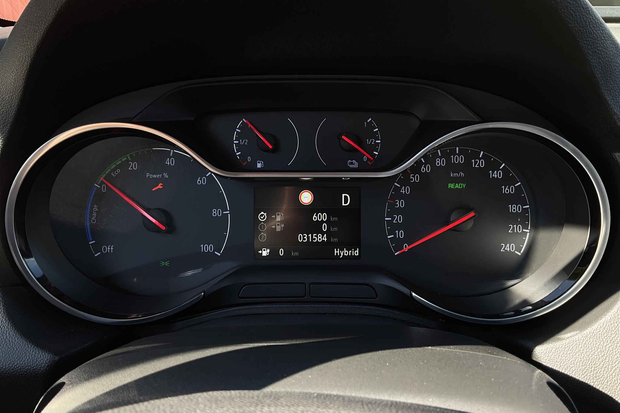 Opel Grandland X 1.6 AWD PHEV (300hk) - 3 159 mil - Automat - grå - 2021