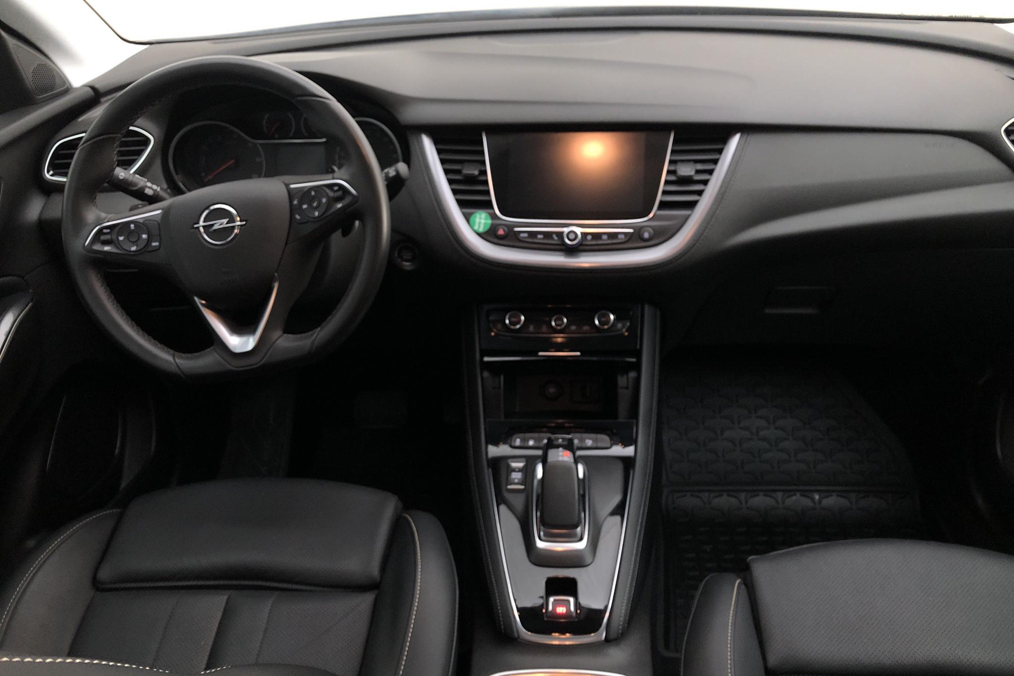 Opel Grandland X 1.6 AWD PHEV (300hk) - 2 191 mil - Automat - grå - 2021