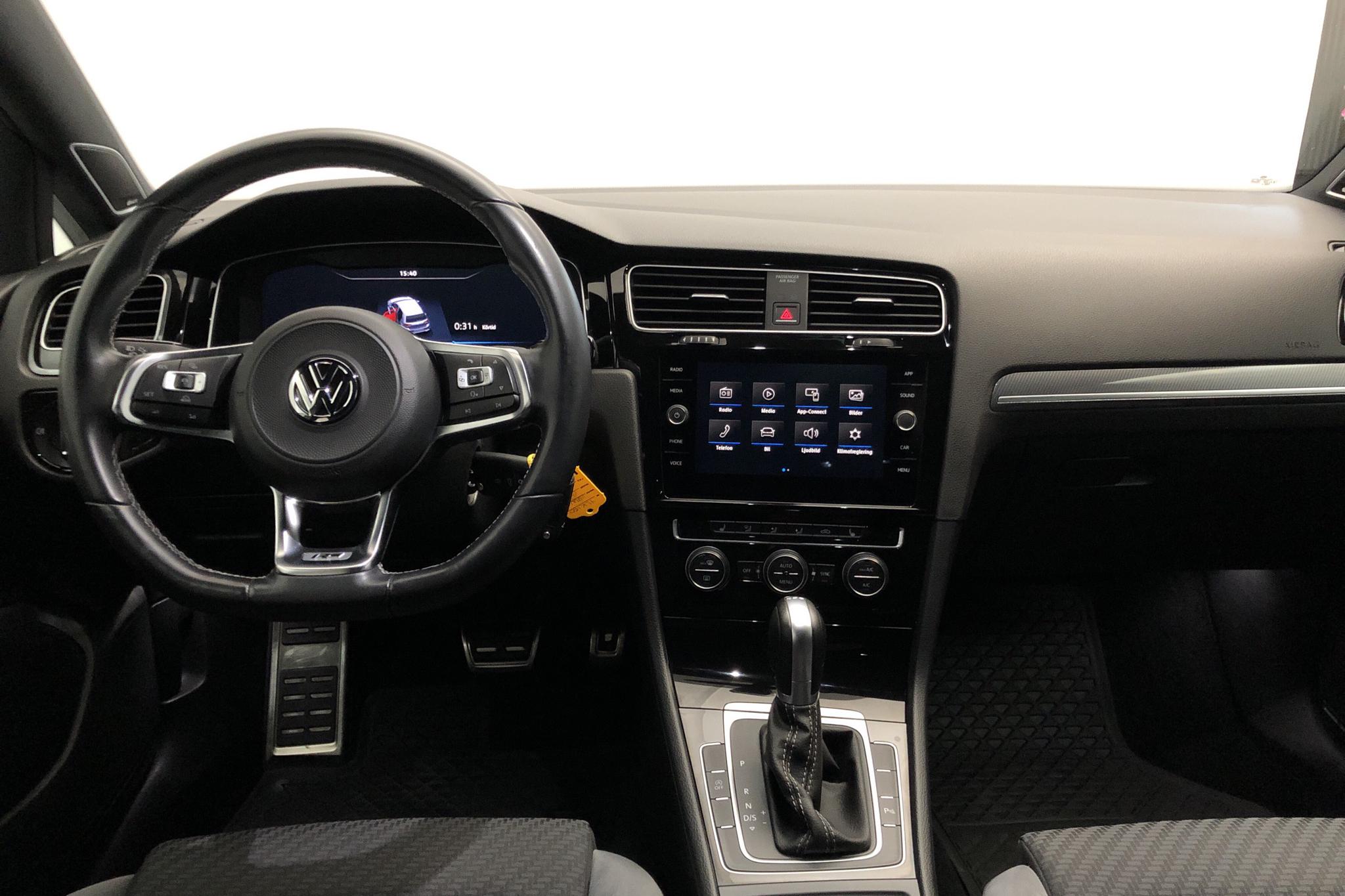 VW Golf VII 1.4 TSI 5dr (150hk) - 39 310 km - Automatic - Dark Grey - 2018