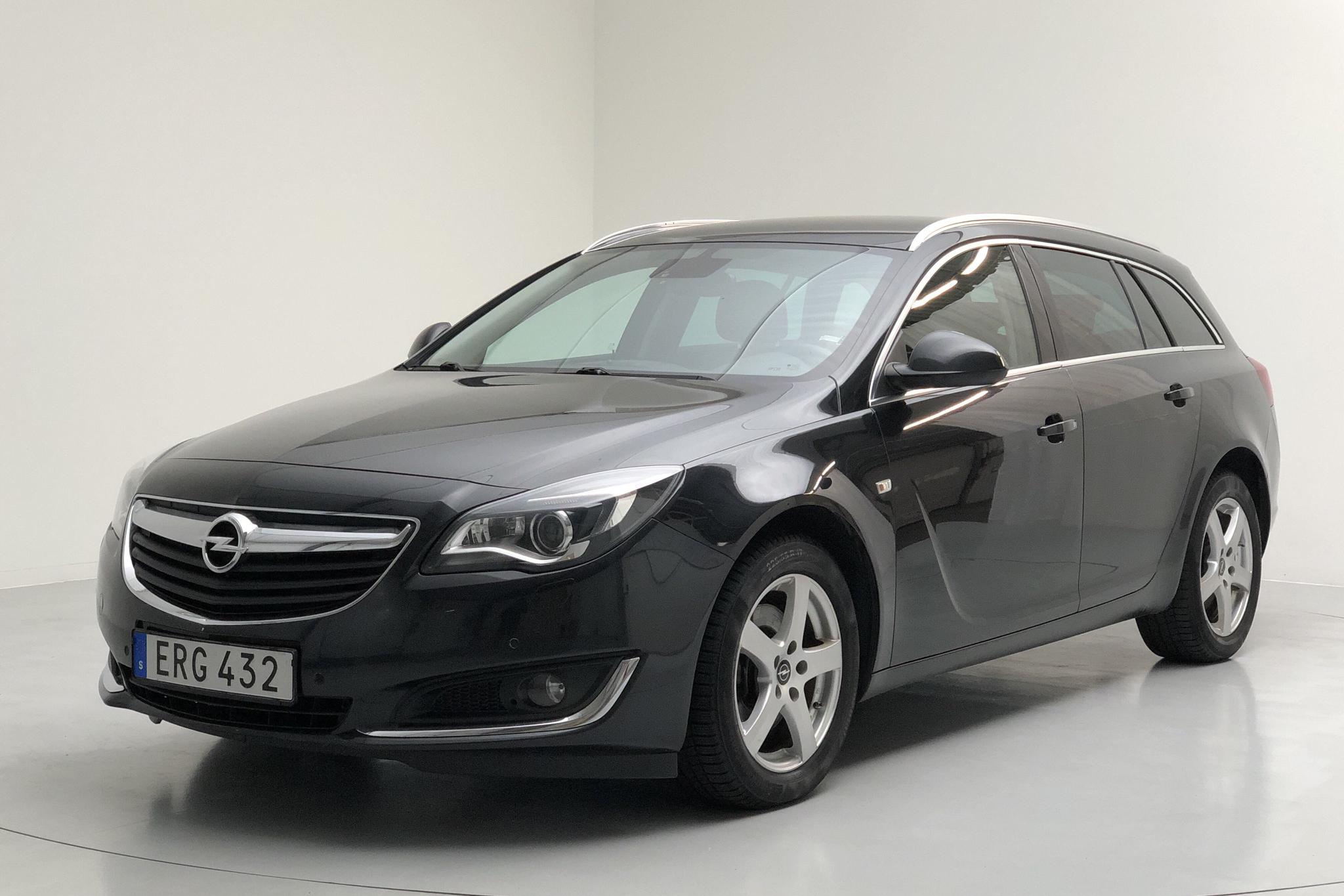 Opel Insignia 2.0 CDTI BiTurbo 4x4 Sports Tourer (195hk) - 13 608 mil - Automat - svart - 2015