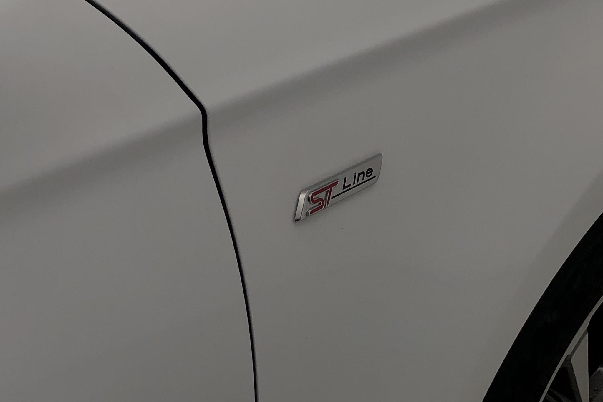 Ford Mondeo 2.0 HEV Kombi (187hk) - 8 190 km - Automatic - white - 2022
