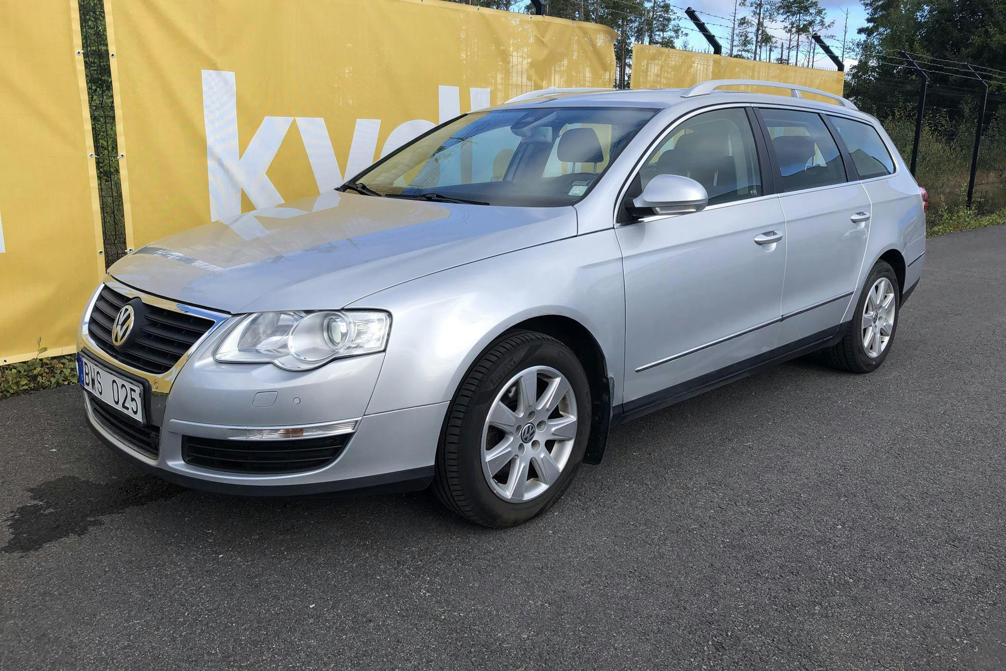 Is The 2010 Volkswagen Passat 1.4 Tsi Ecofuel A Good Buy? - xajdvwg