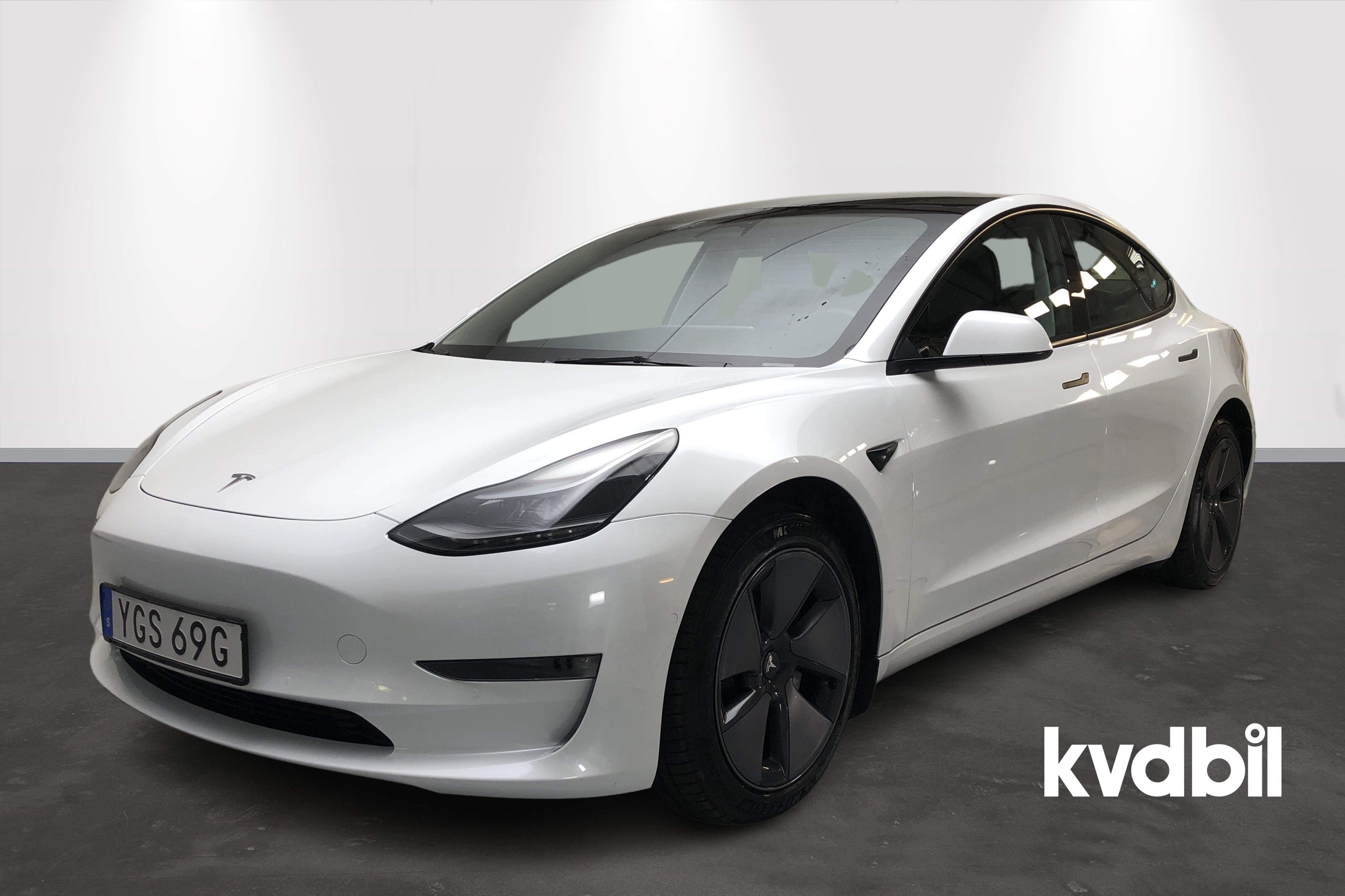 Tesla Model 3 Long Range AWD - 877 mil - Automat - vit - 2022