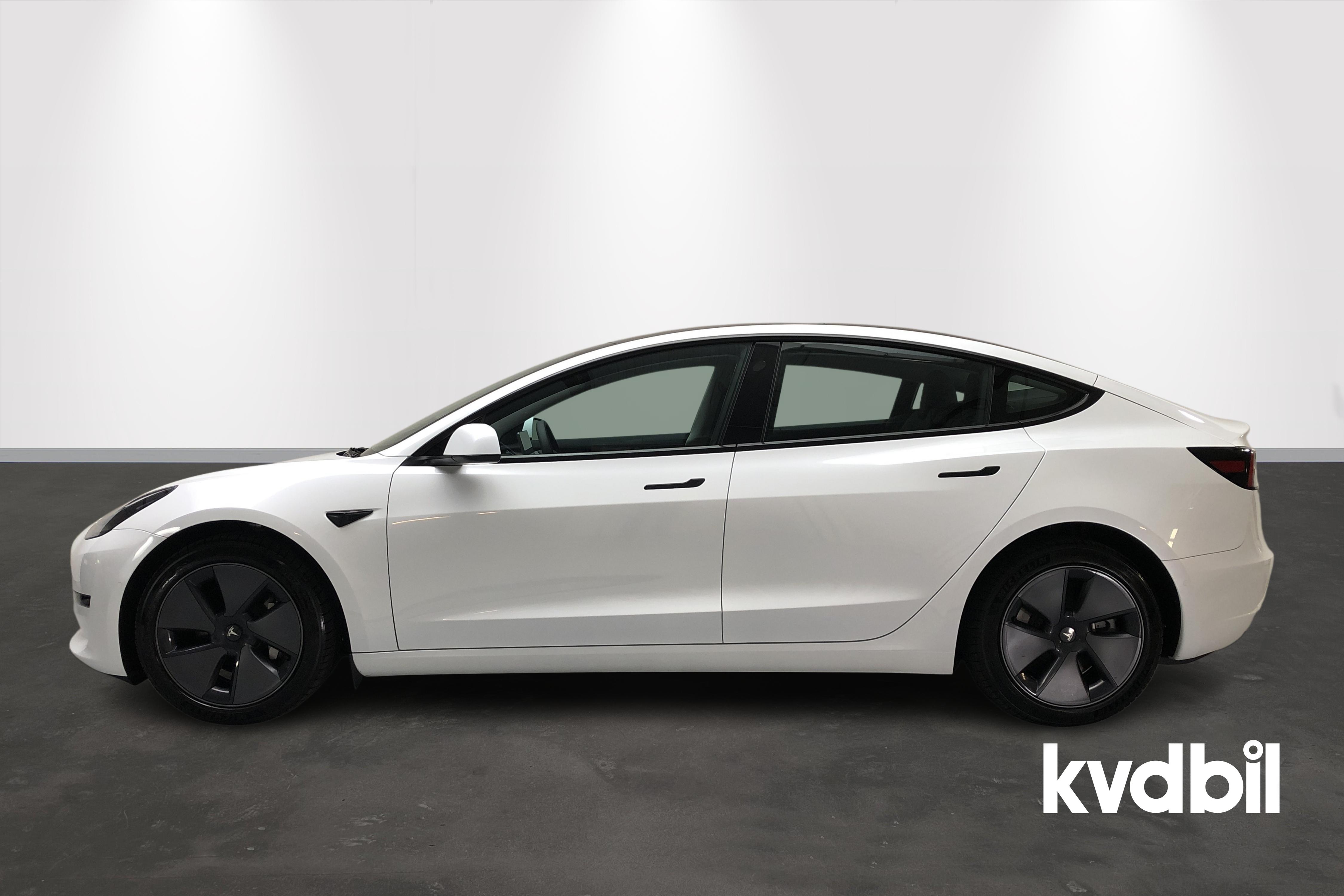 Tesla Model 3 Long Range AWD - 8 770 km - Automatic - white - 2022