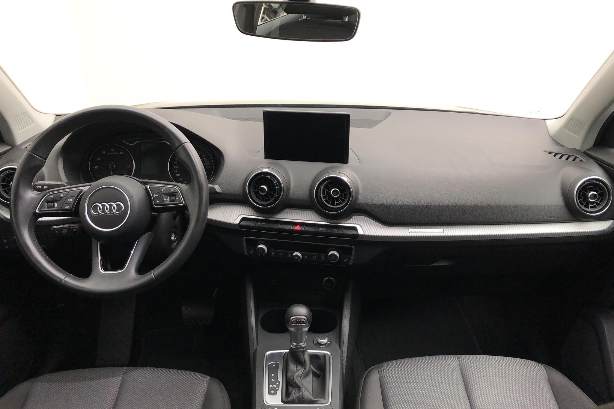 Audi Q2 35 TFSI (150hk) - 3 807 mil - Automat - svart - 2020