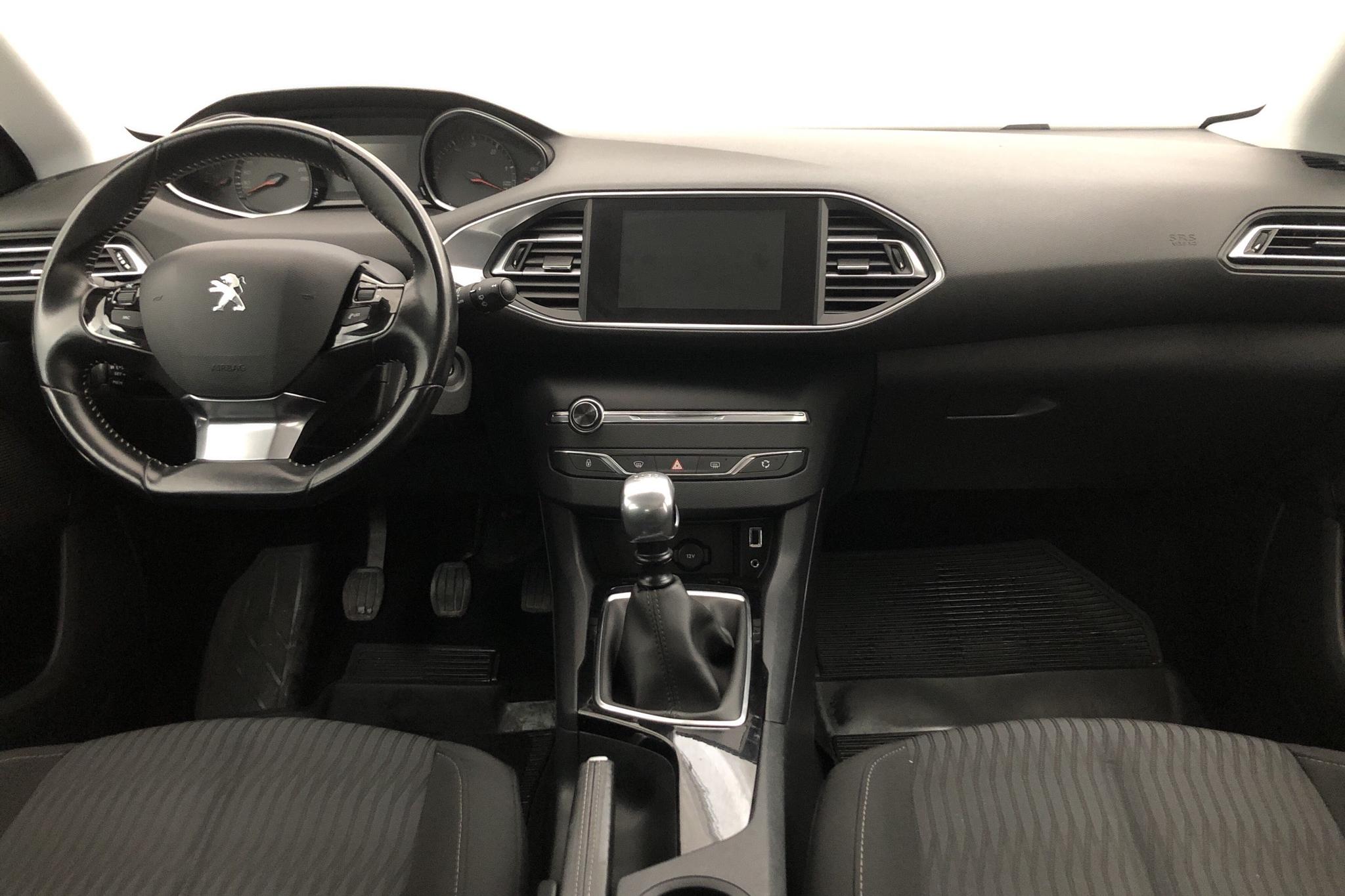 Peugeot 308 BlueHDi 5dr (120hk) - 101 000 km - Manual - white - 2017