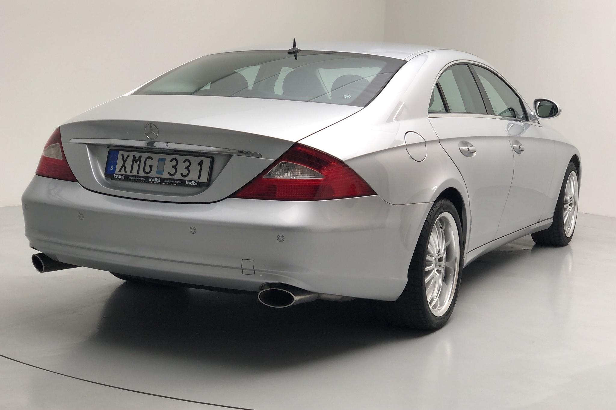 Mercedes CLS 500 (306hk) - 141 630 km - Automatic - silver - 2005
