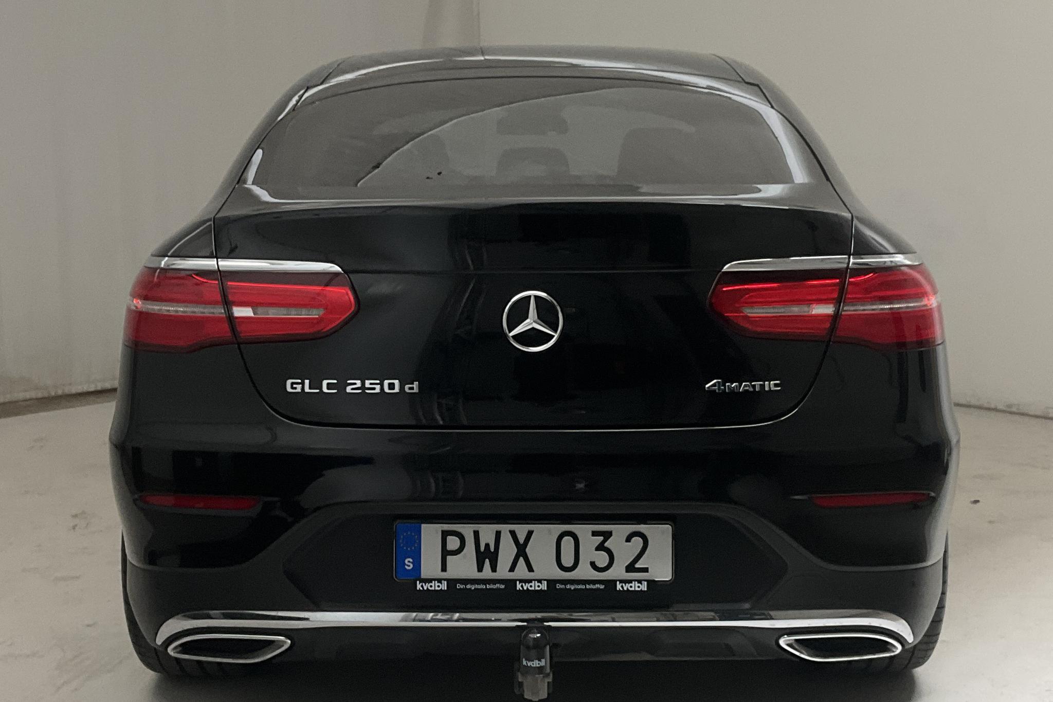 Mercedes GLC 250 d 4MATIC Coupé C253 (204hk) - 68 580 km - Automatic - black - 2018