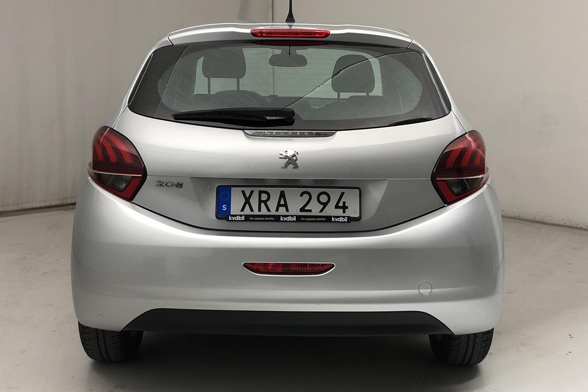 Peugeot 208 PureTech 5dr (82hk) - 61 690 km - Manual - Light Grey - 2018