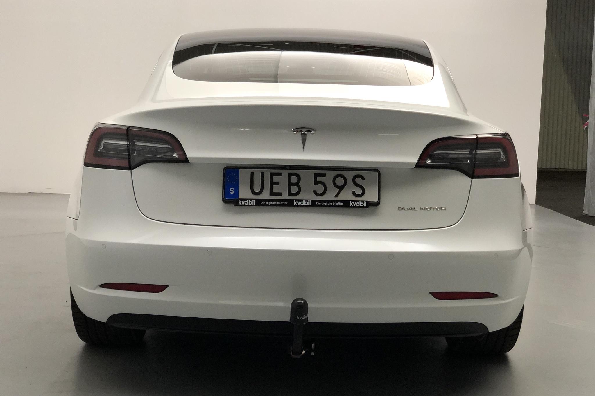 Tesla Model 3 Long Range Dual Motor AWD - 6 525 mil - Automat - vit - 2019