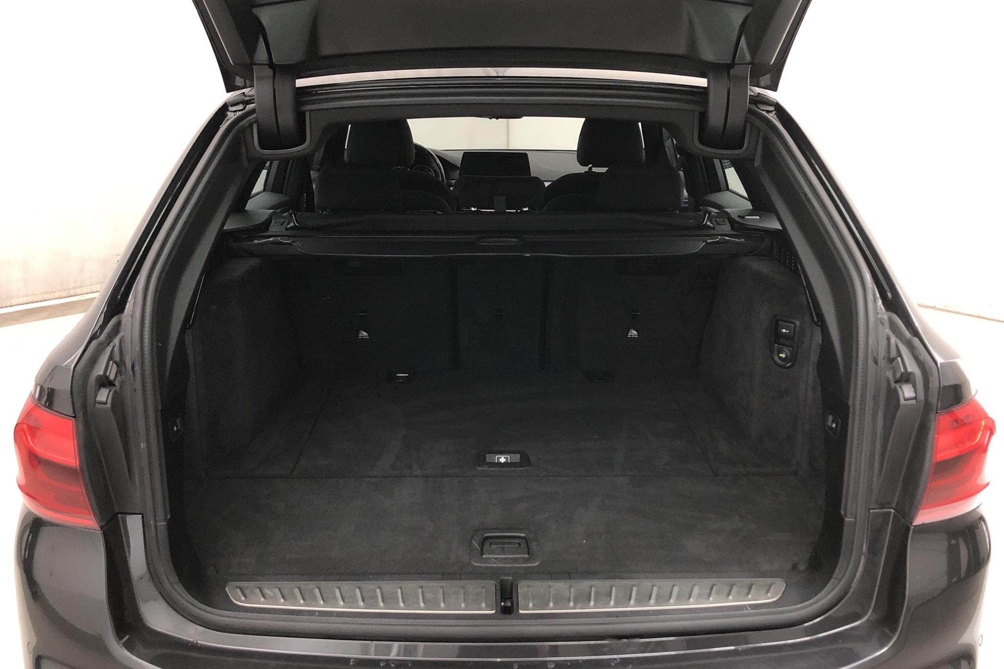 BMW 520d Touring, G31 (190hk) - 12 571 mil - Automat - grå - 2018