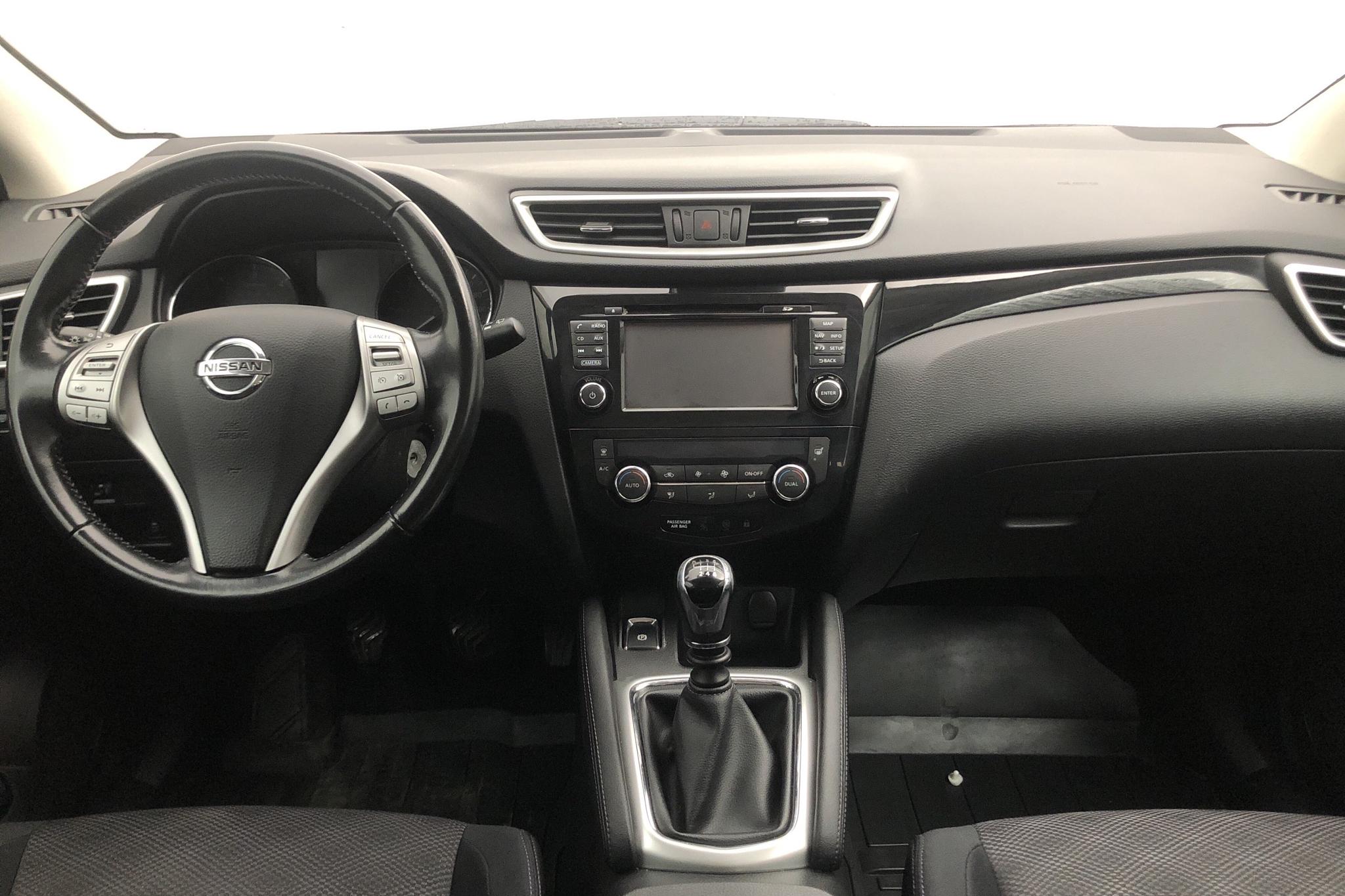 Nissan Qashqai 1.5 dCi (110hk) - 112 760 km - Manual - white - 2016