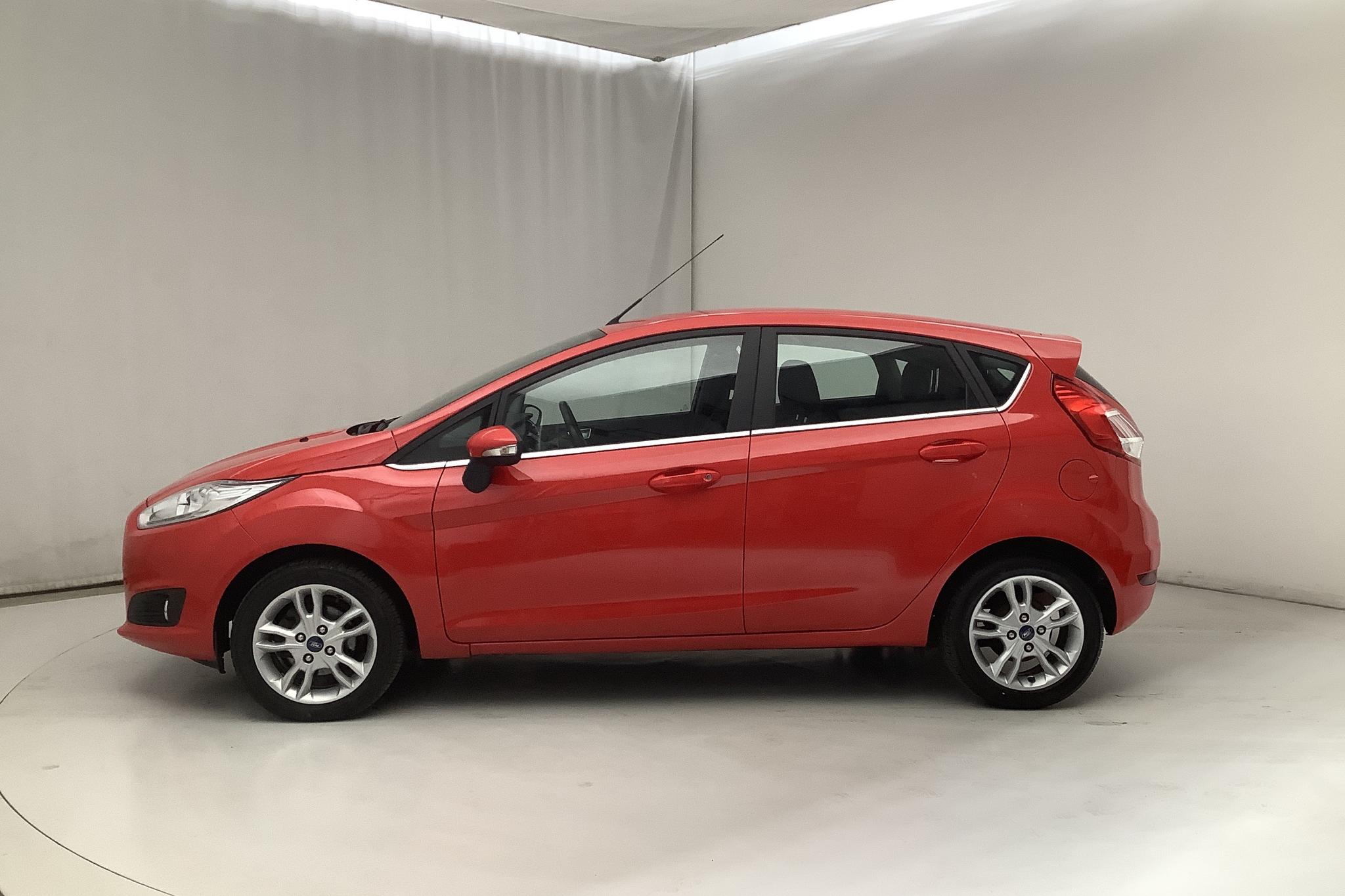 Ford Fiesta 1.0T EcoBoost 5dr (100hk) - 104 590 km - Manual - red - 2017