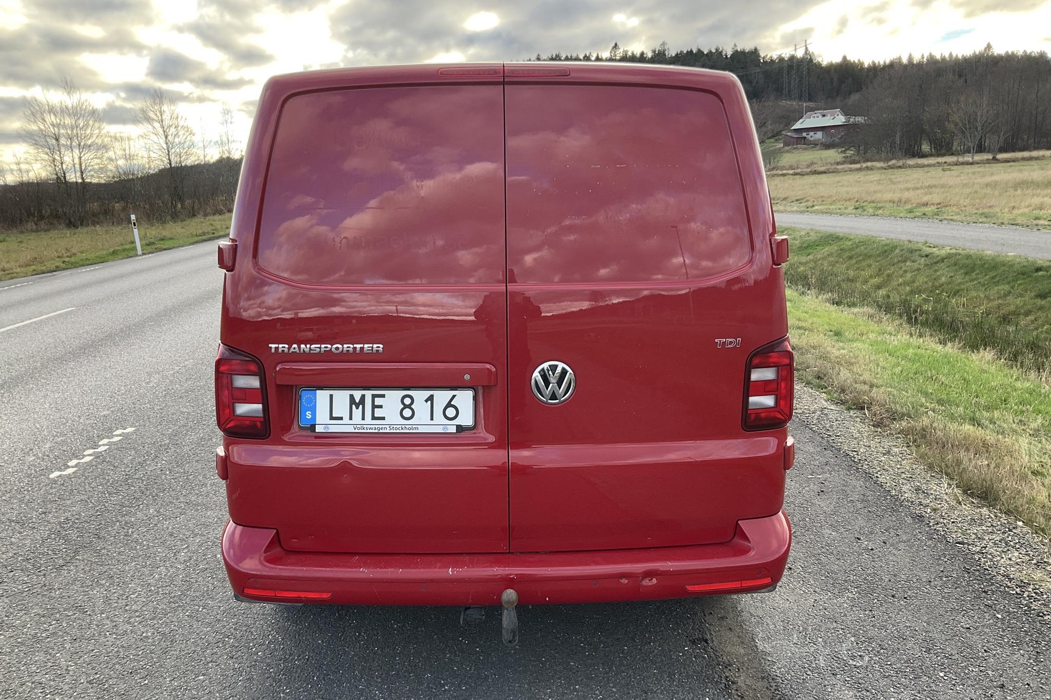 VW Transporter T6 2.0 TDI BMT (204hk) - 249 660 km - Automatic - 2018