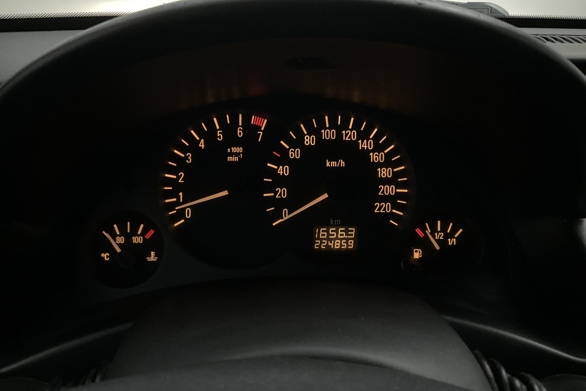 Opel Combo Tour 1.6 (87hk) - 224 850 km - Manual - gray - 2003