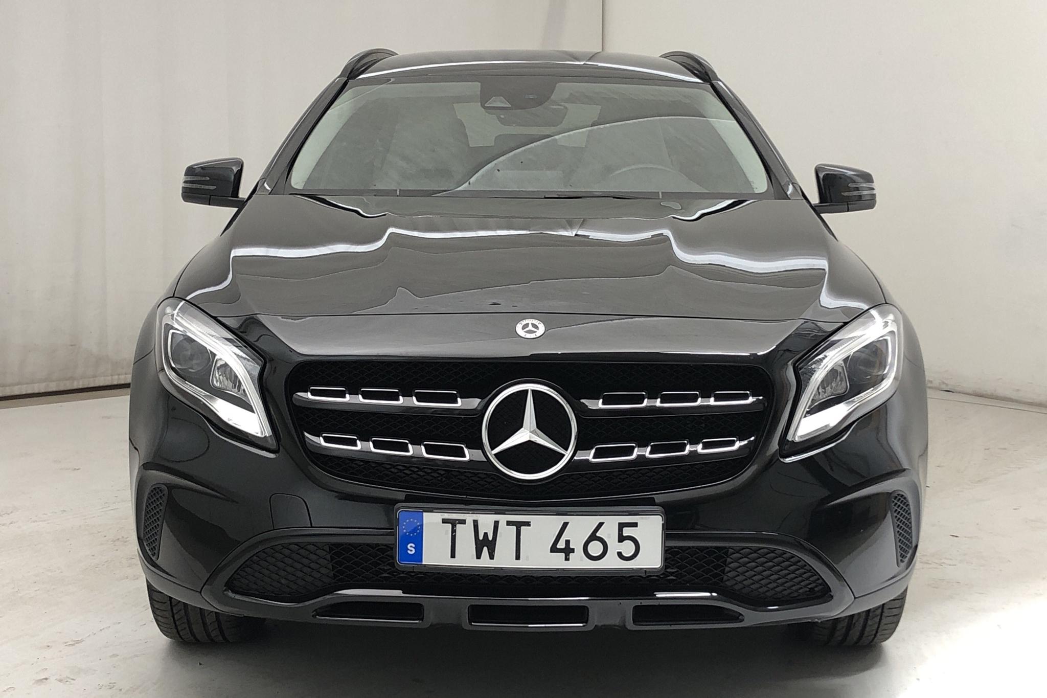 Mercedes GLA 200 d X156 (136hk) - 61 210 km - Automatic - black - 2018