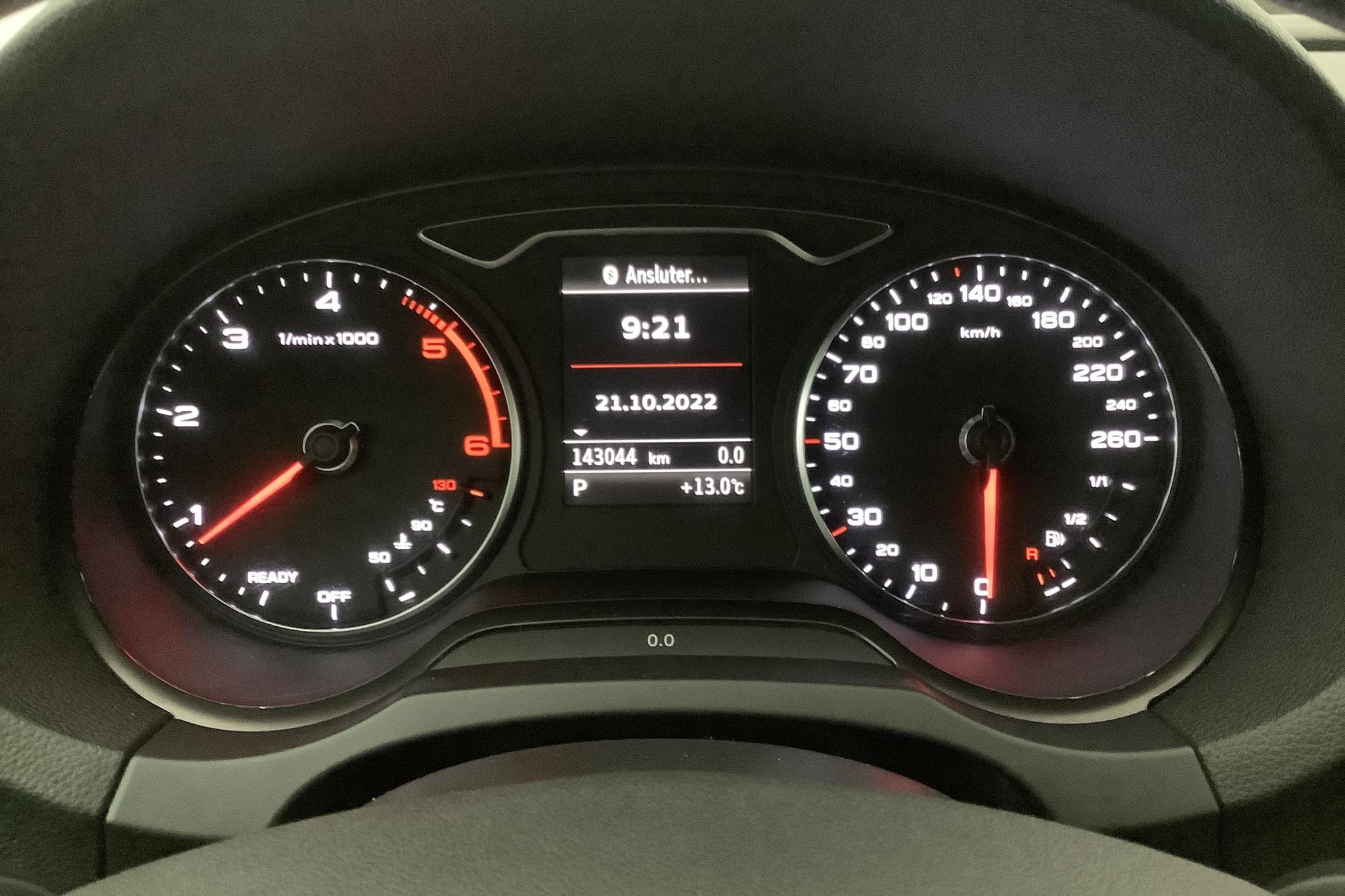 Audi A3 1.6 TDI Sportback (110hk) - 14 304 mil - Automat - svart - 2016