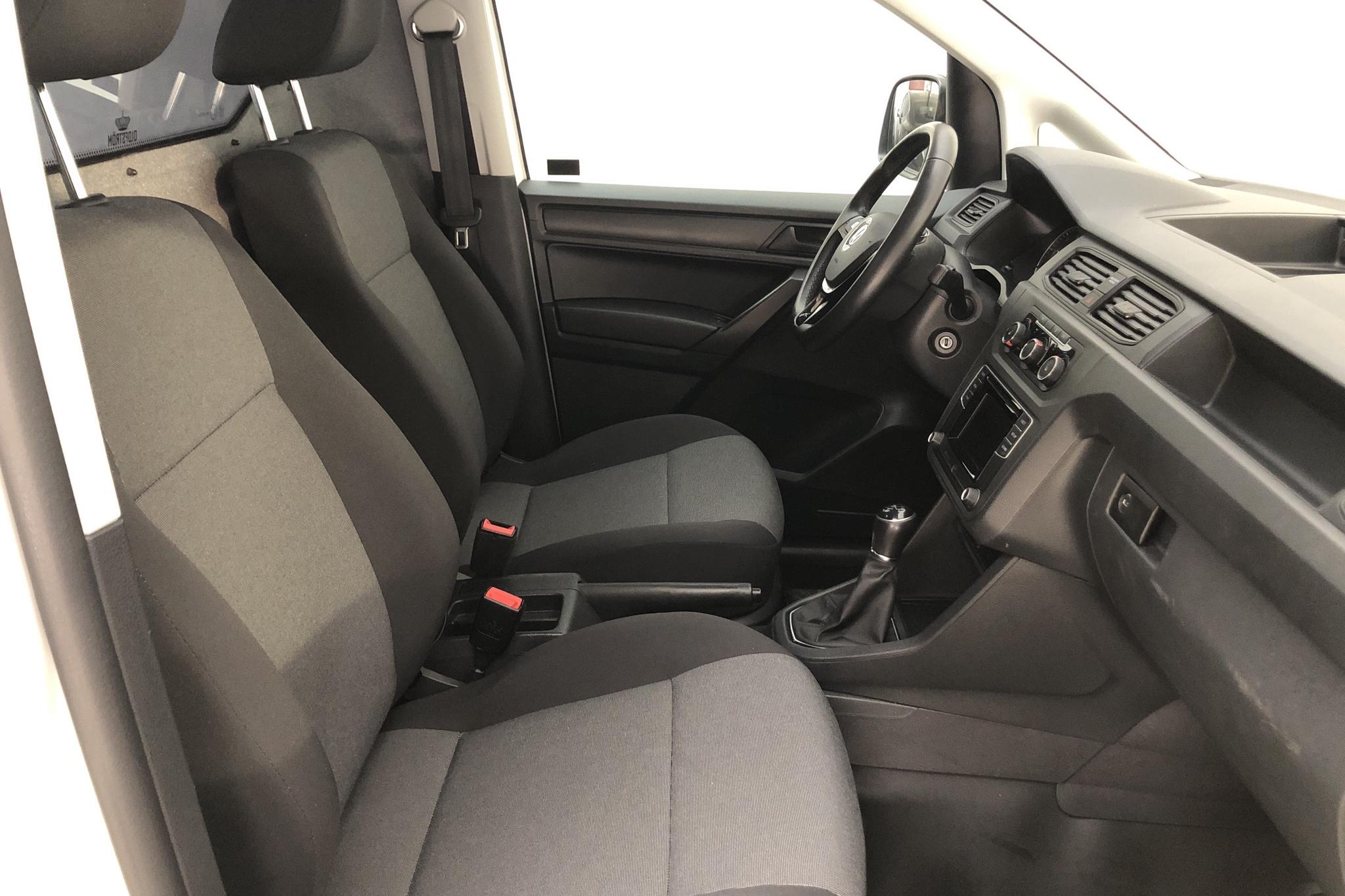 VW Caddy 2.0 TDI Skåp (102hk) - 8 597 mil - Manuell - vit - 2019