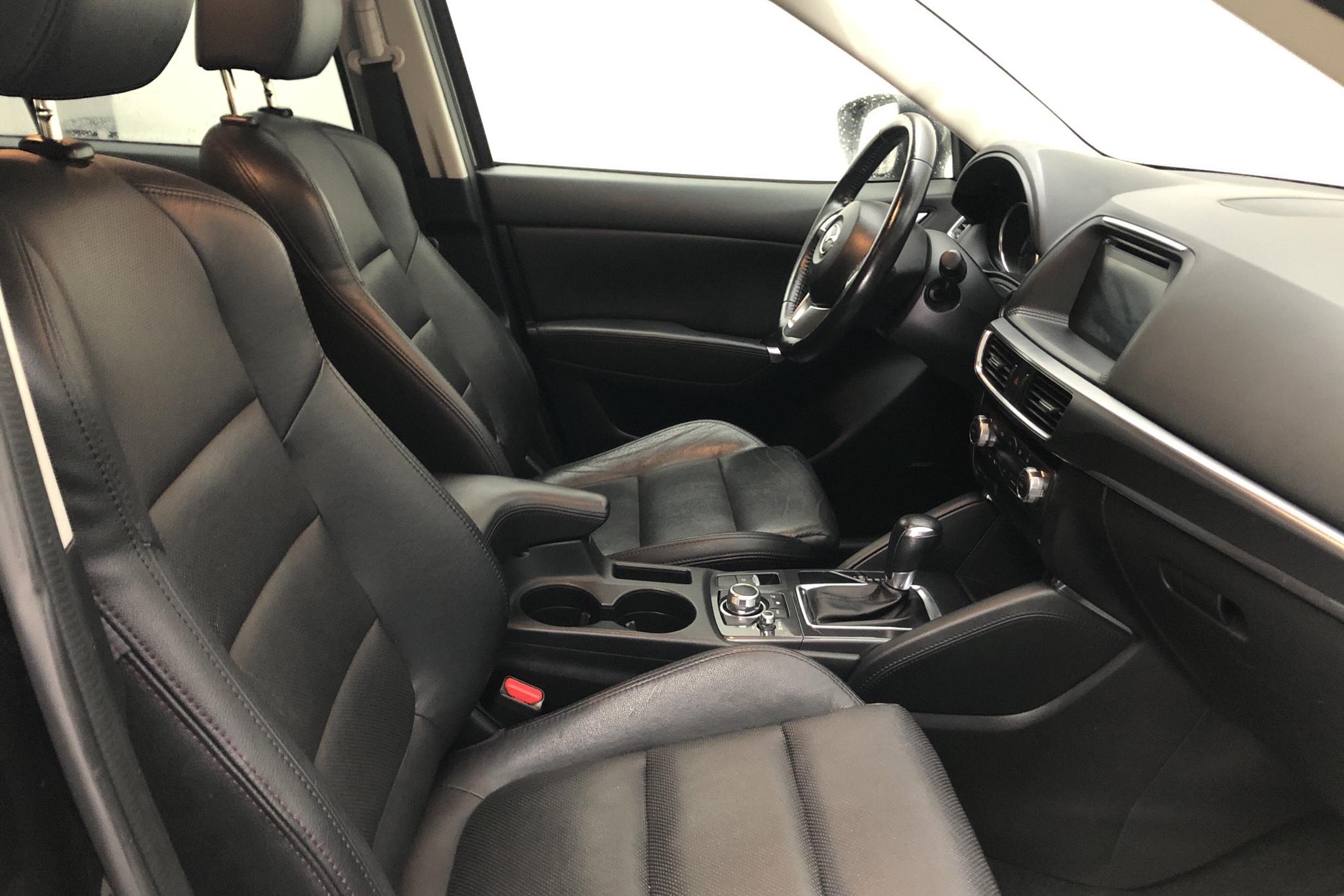 Mazda CX-5 2.2 DE AWD (175hk) - 94 590 km - Automatic - black - 2015