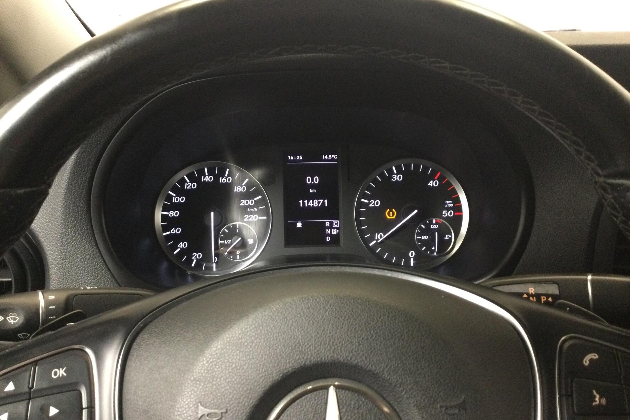 Mercedes Vito 119 BlueTEC W640 (190hk) - 114 880 km - Automatic - silver - 2015